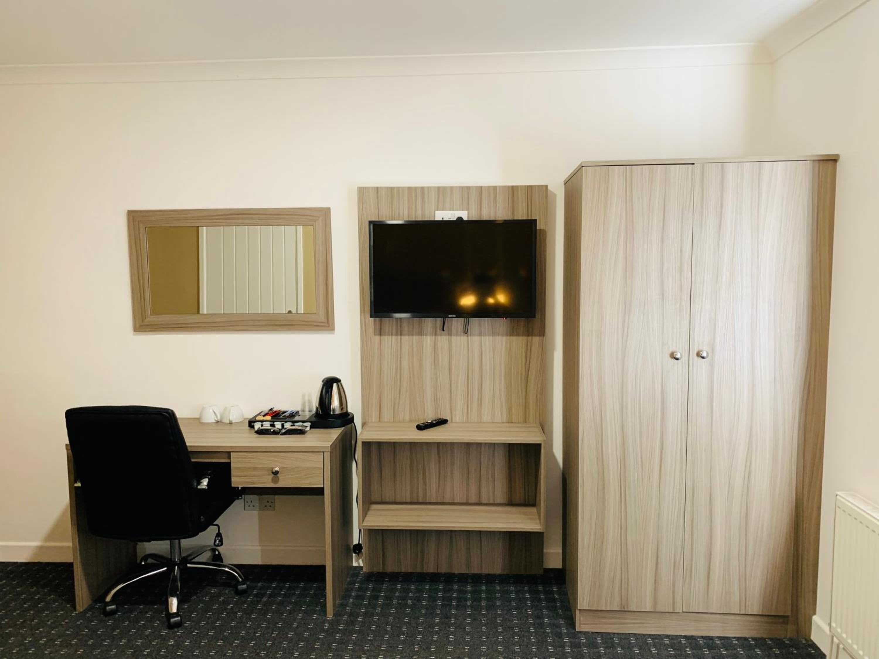 Deluxe Twin Room - Photo 4