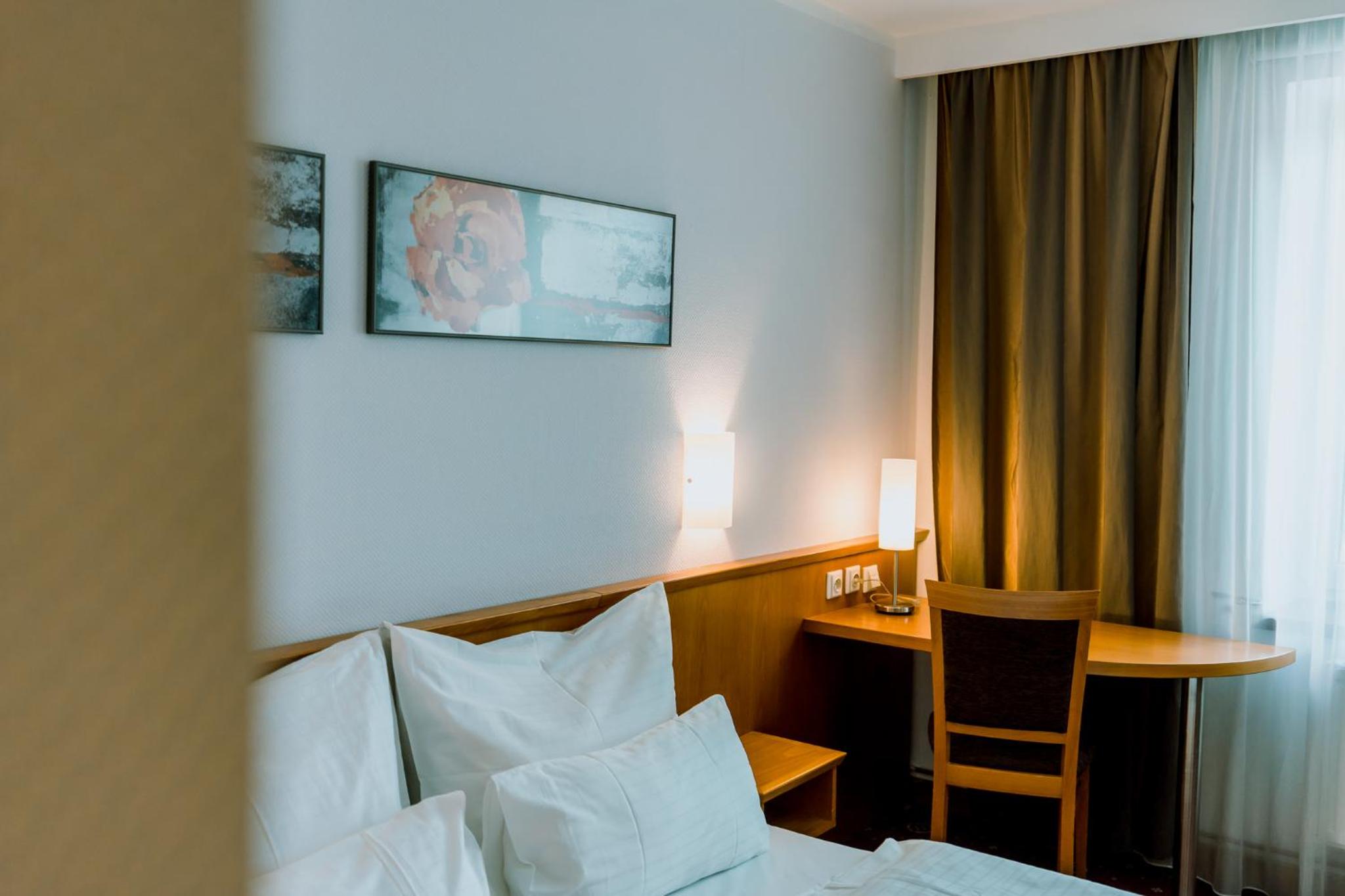 Double or Twin Room photo 1