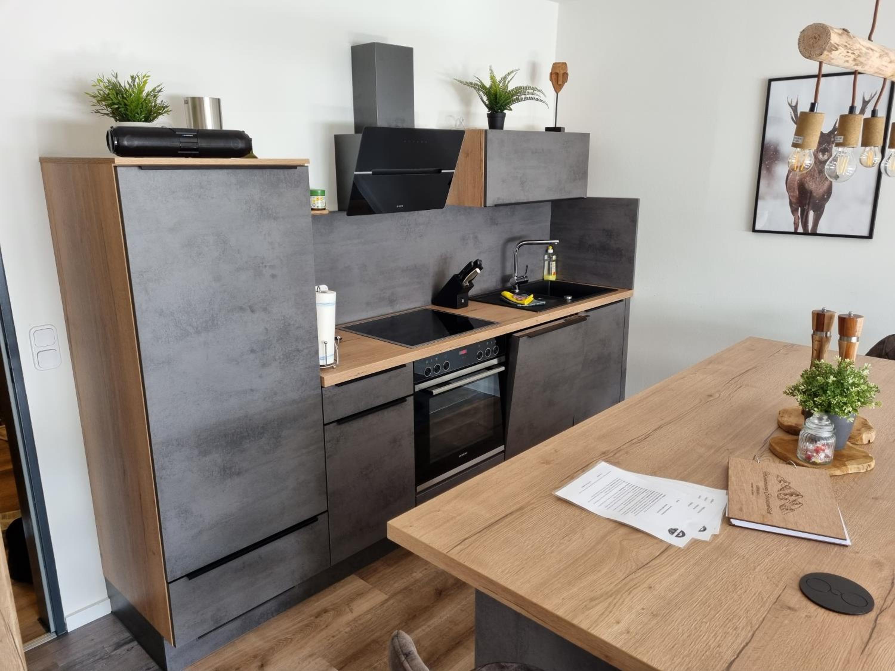 Two-Bedroom Apartment - Photo 5