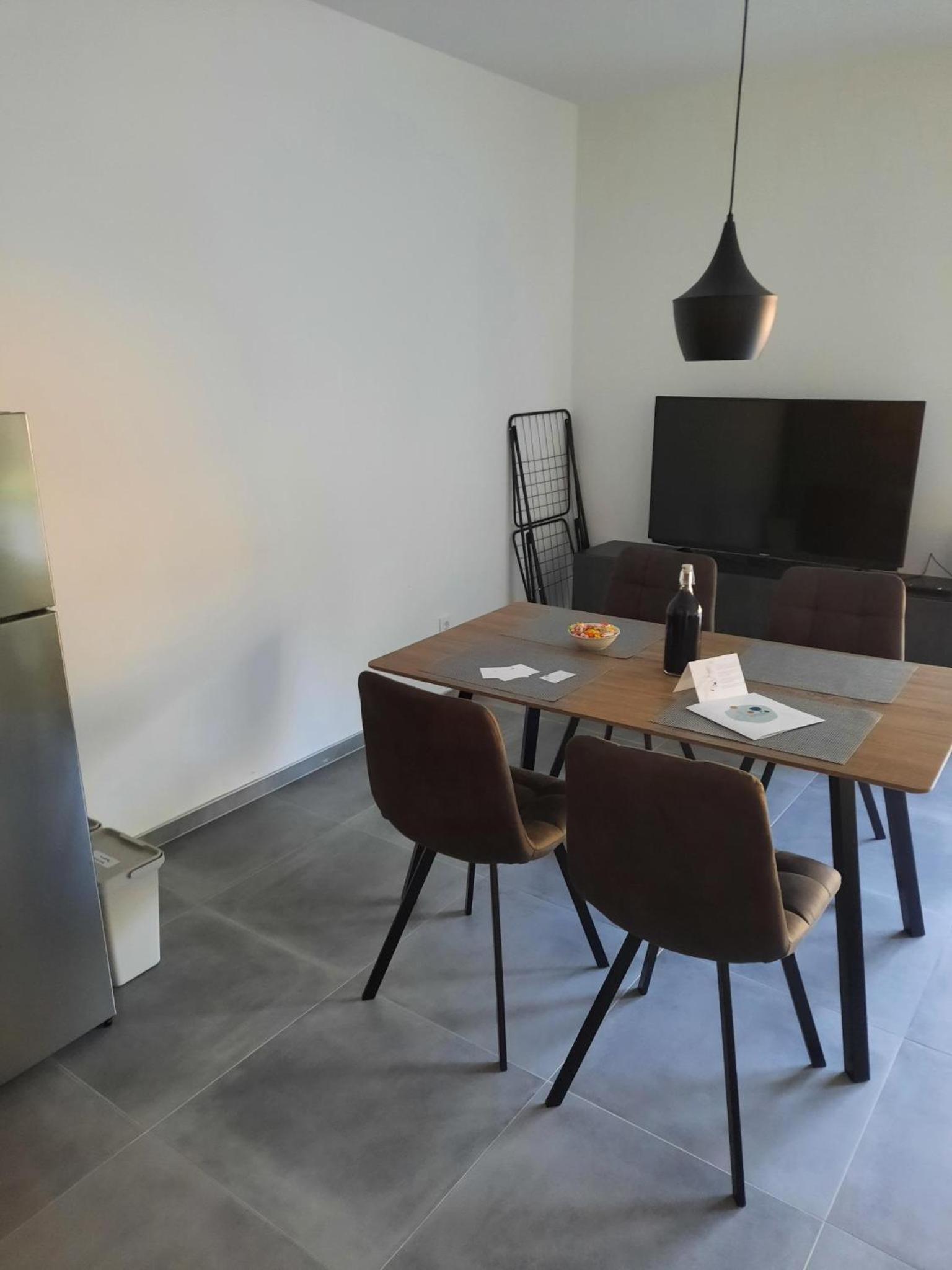 Apartment - Ground Floor photo 3