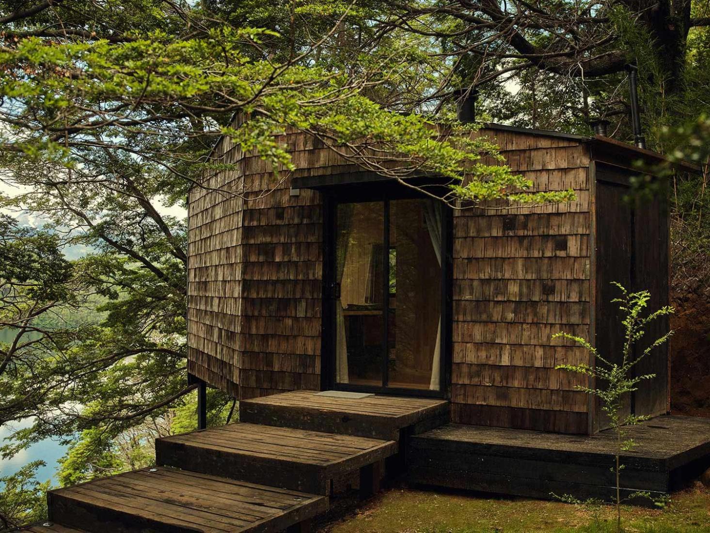 Double or Twin Room with Lake View photo 2