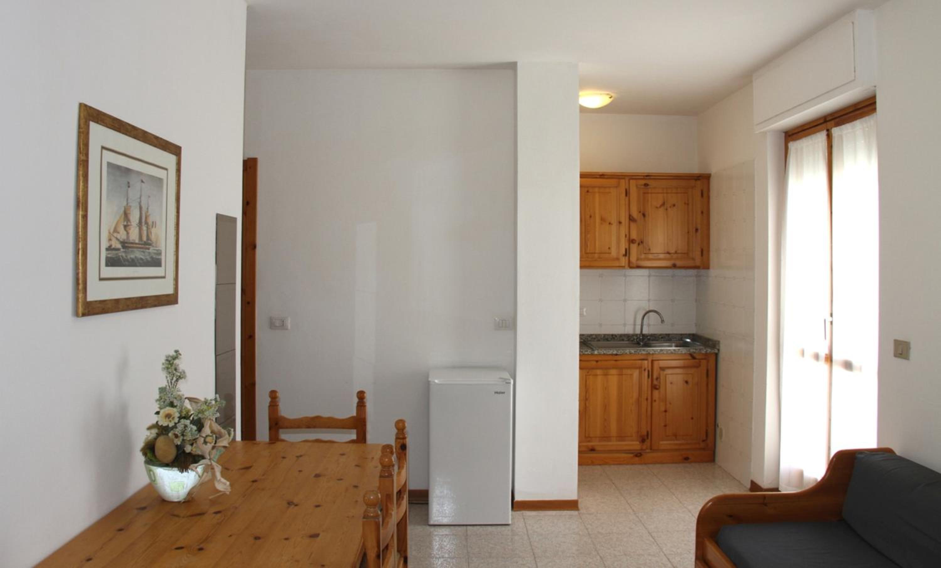 One-Bedroom Apartment - Penthouse photo 2