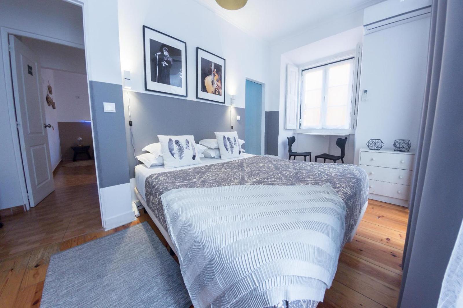 Double or Twin Room with Private Bathroom photo 2