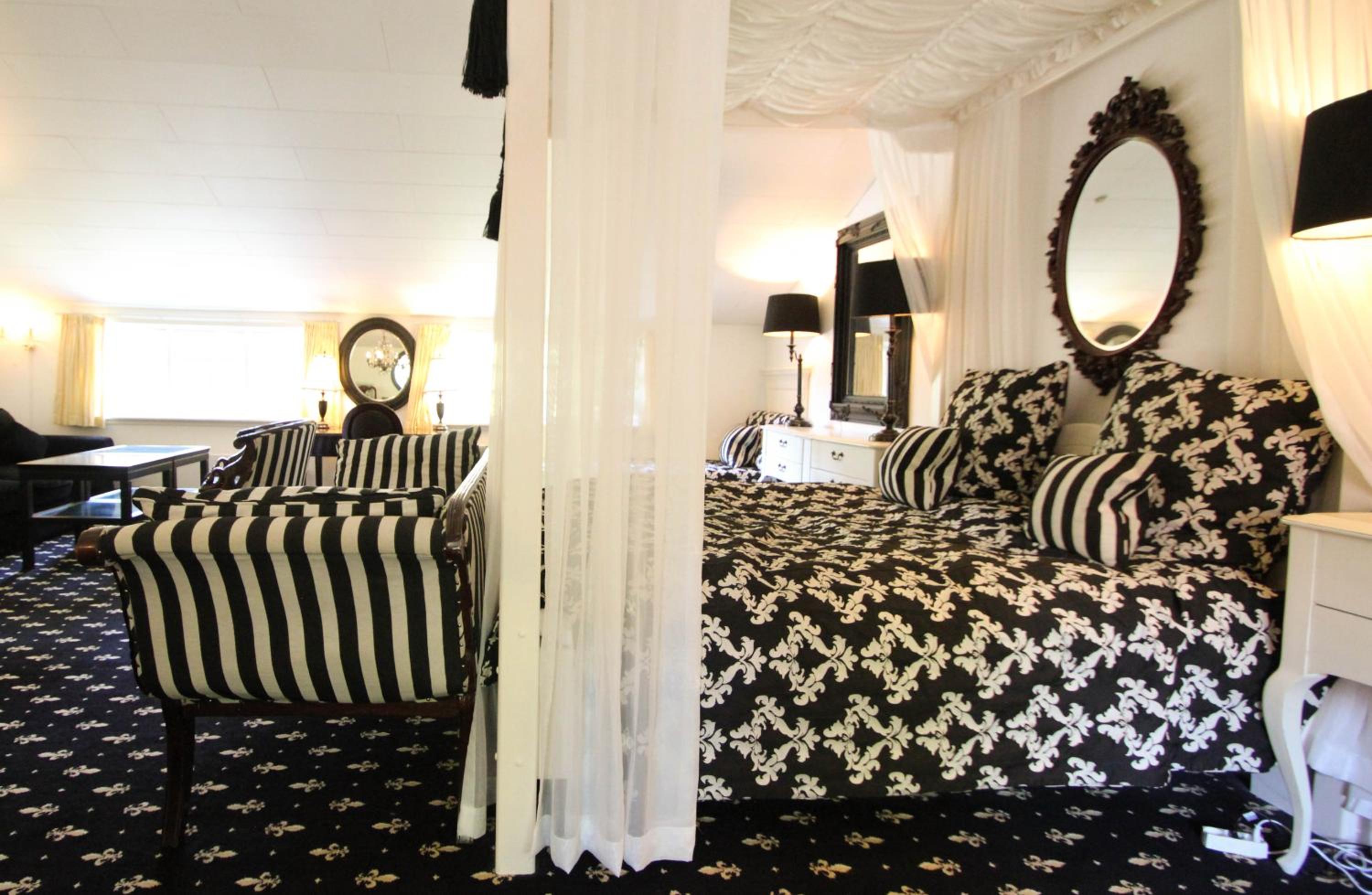 Suite photo 1