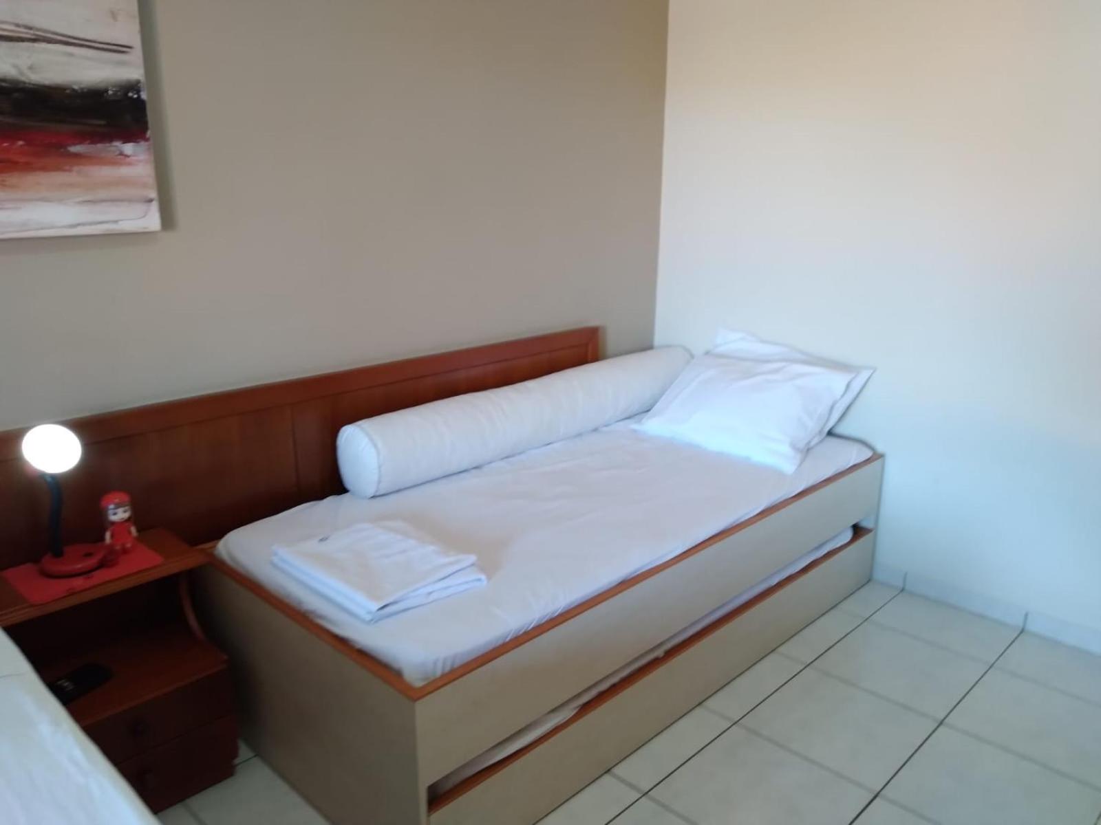 Studio Apartment - Photo 1