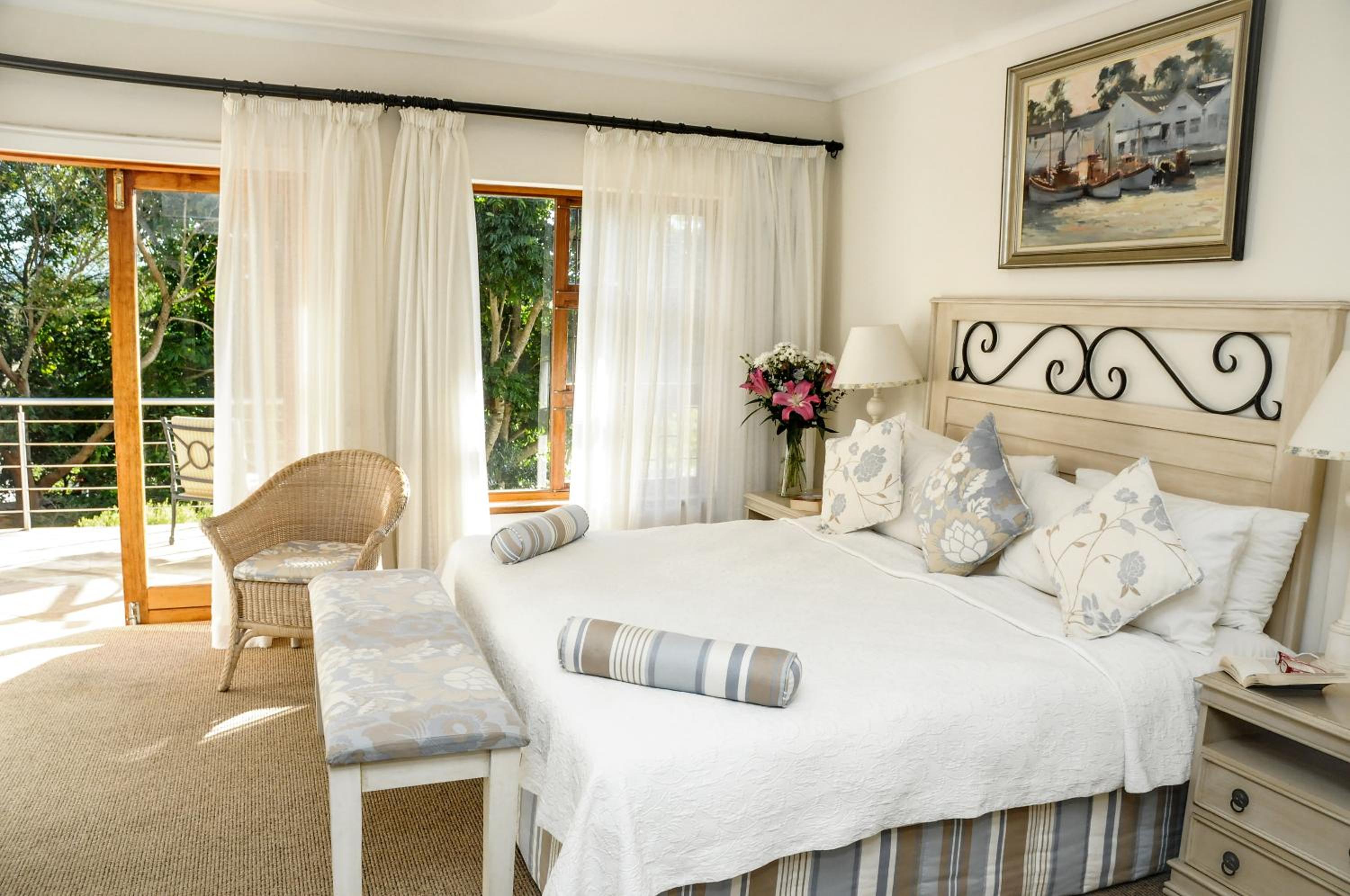 Standard Suite with Garden View - 4 photo 3