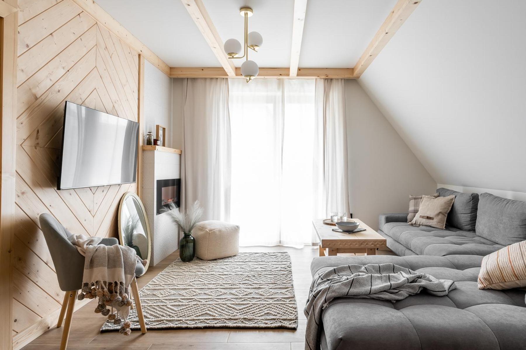 Two-Bedroom Apartment - Photo 3