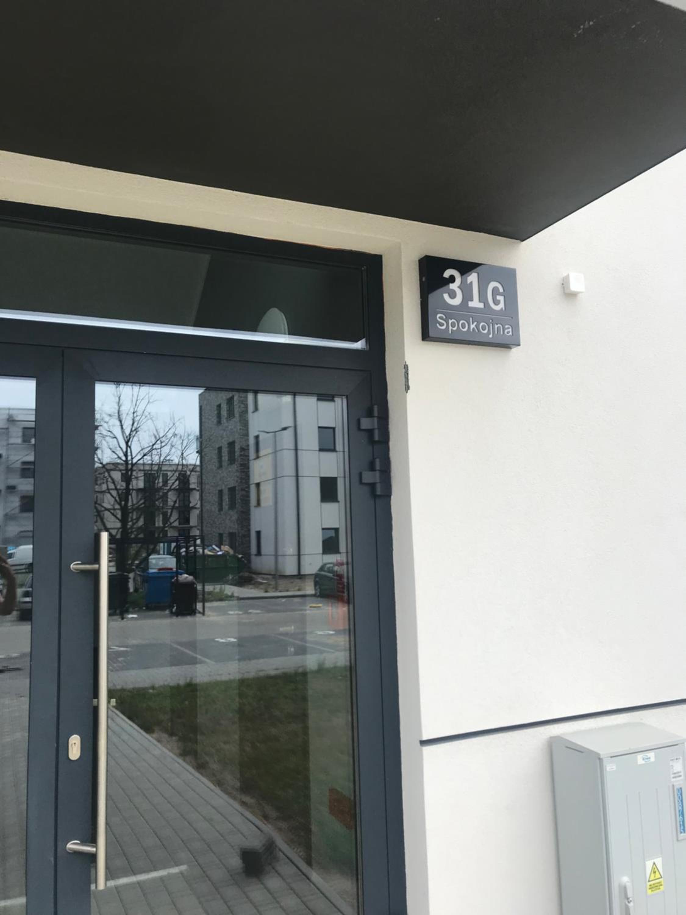 Two-Bedroom Apartment - Photo 11