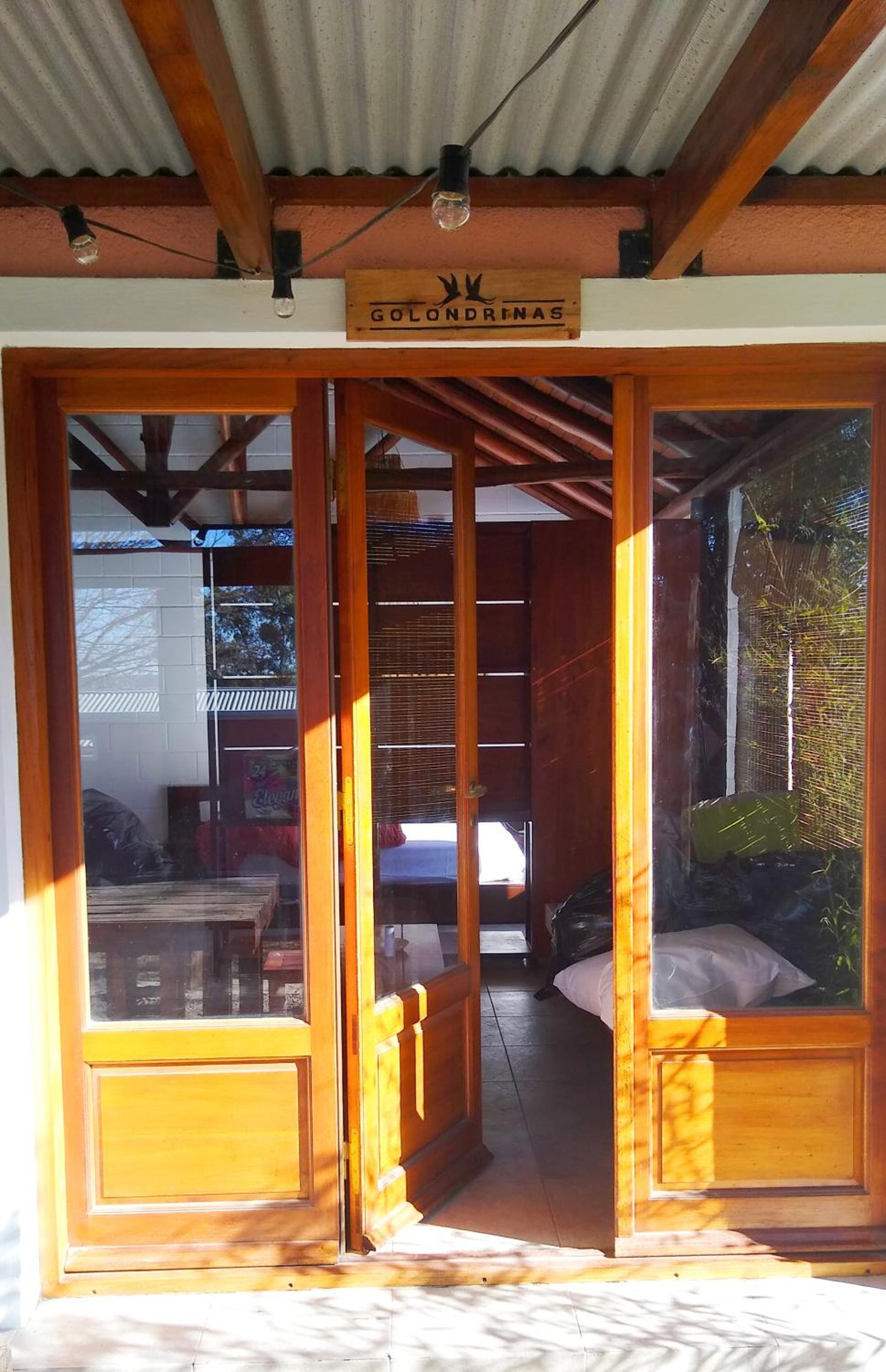One-Bedroom House photo 1