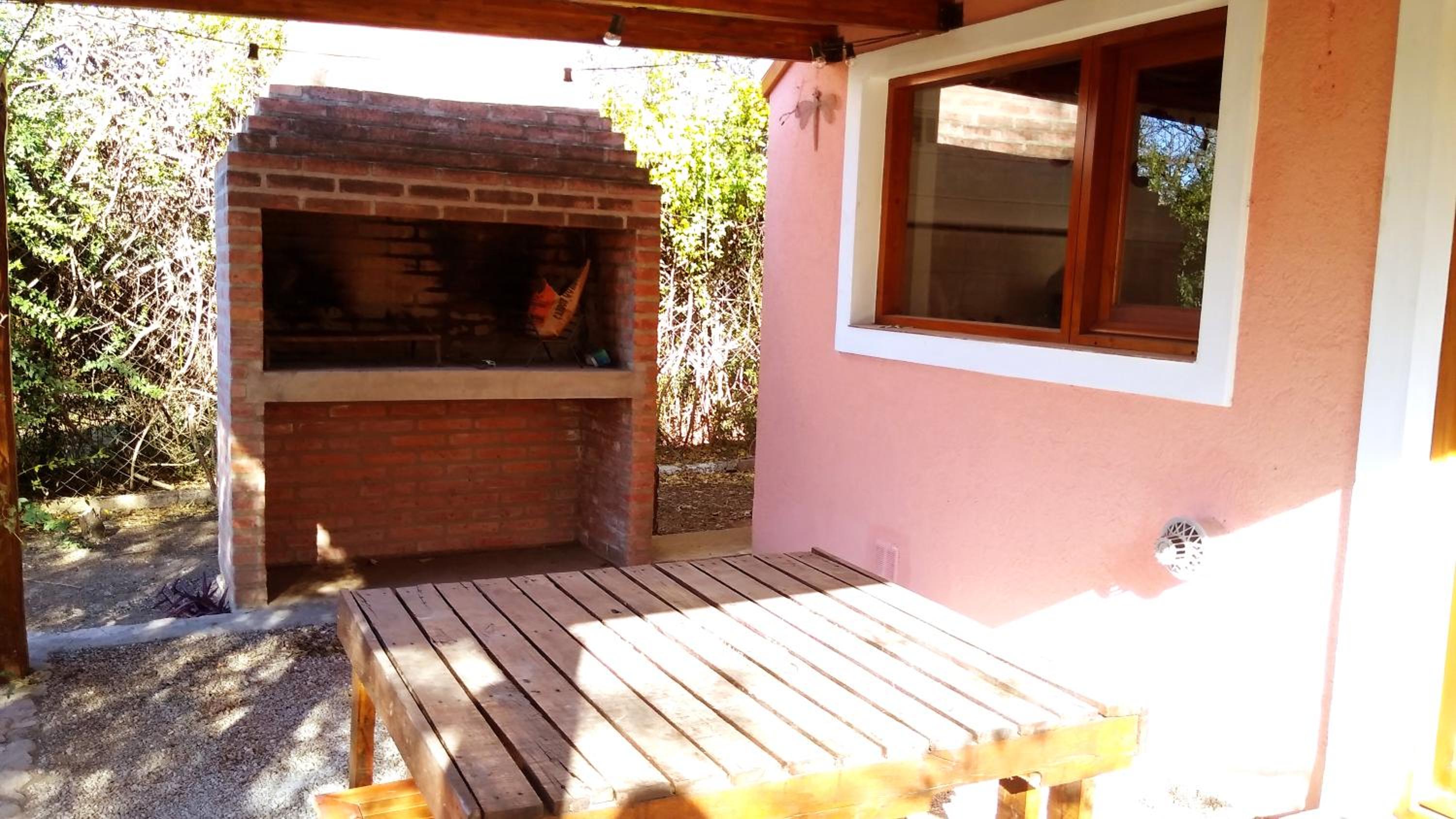 One-Bedroom House photo 2