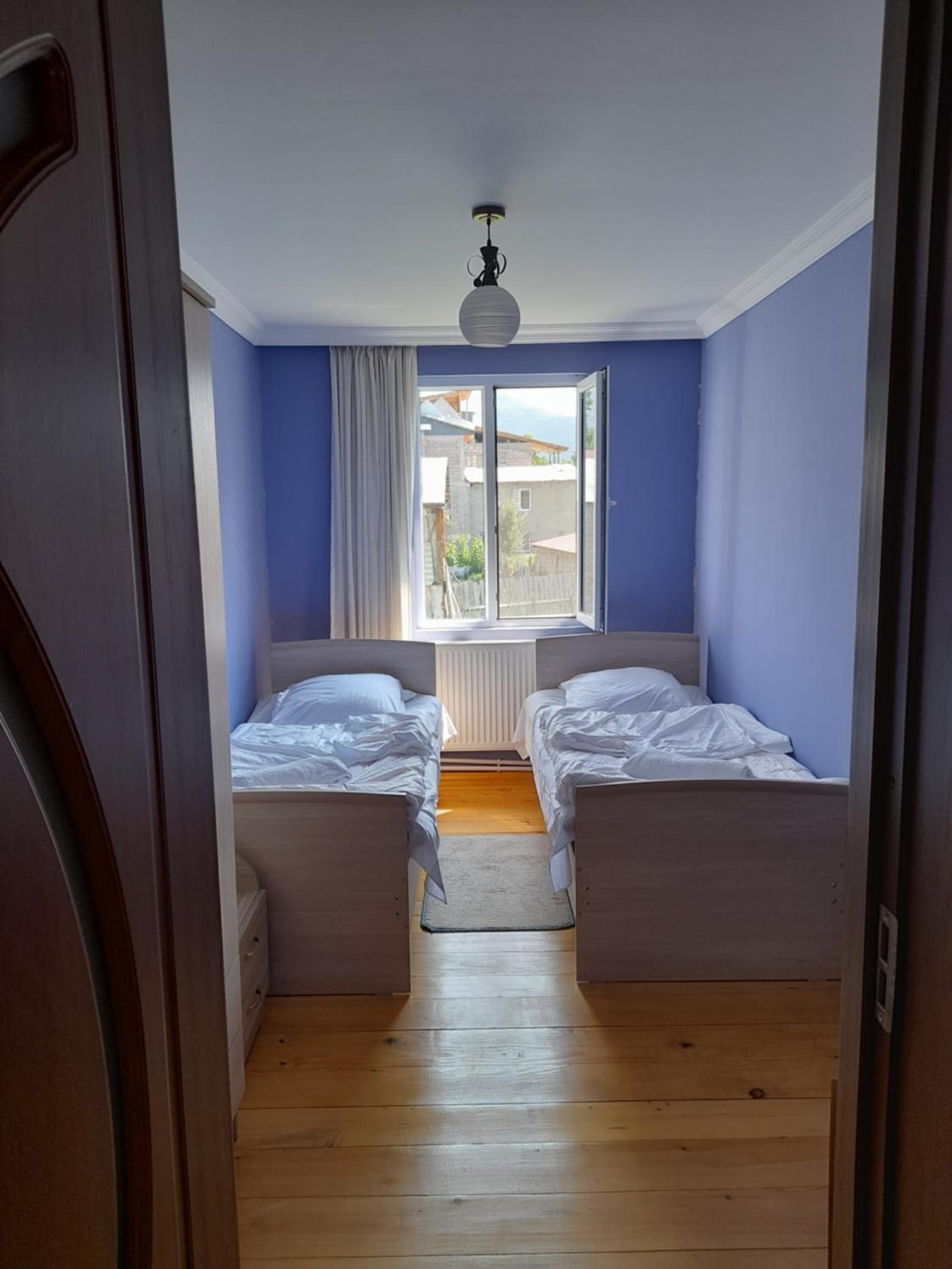 Standard Twin Room with Shared Bathroom
