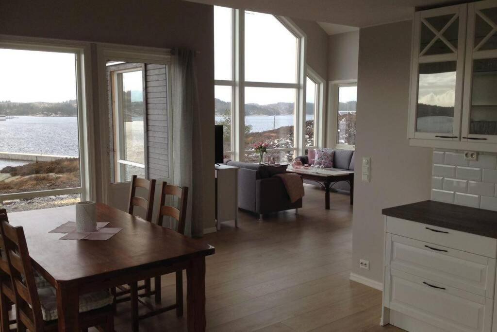 Four-Bedroom House - Photo 3