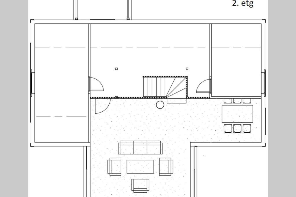 Four-Bedroom House - Photo 34