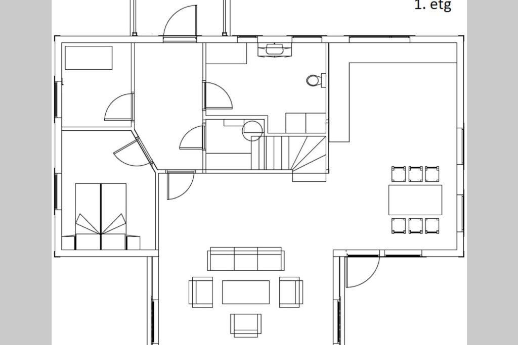 Four-Bedroom House - Photo 15
