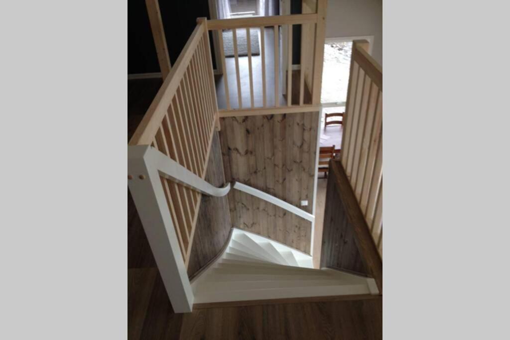 Four-Bedroom House - Photo 18