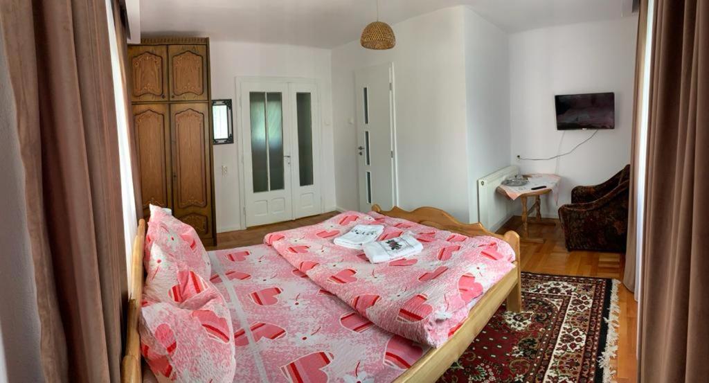 Double Room with Mountain View photo 2
