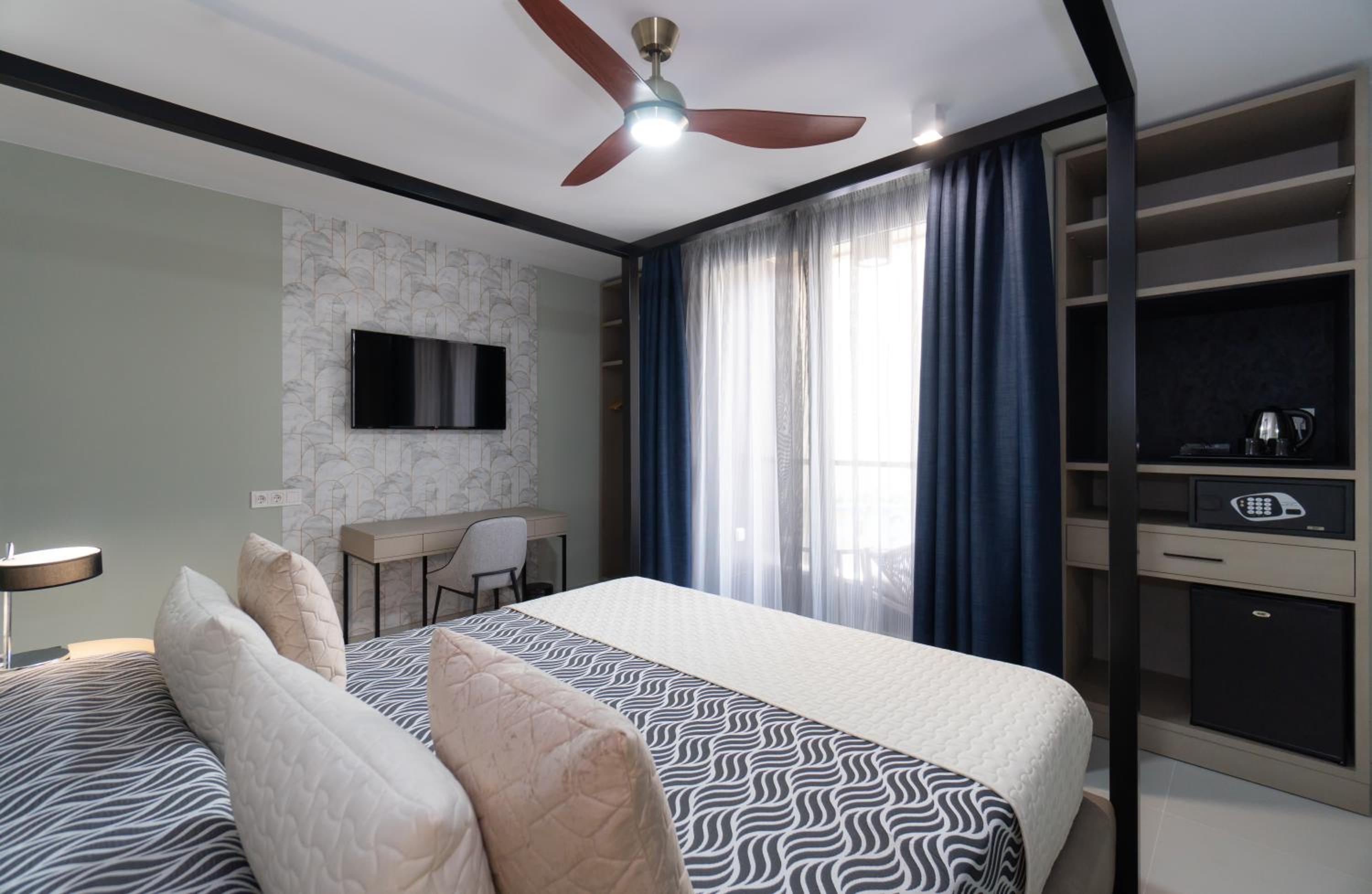 Deluxe Double Room - Photo 5