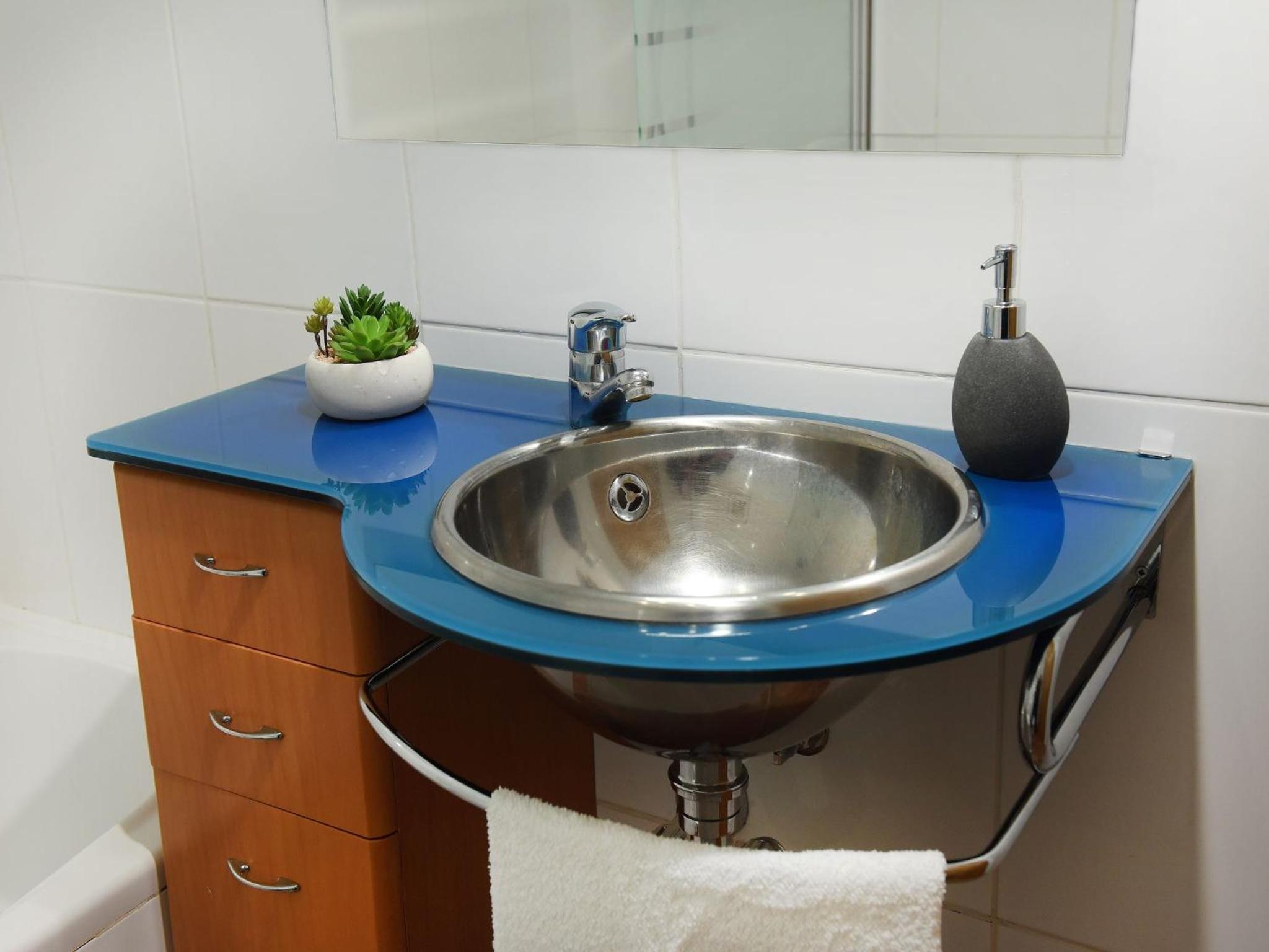 One-Bedroom Apartment - Photo 10