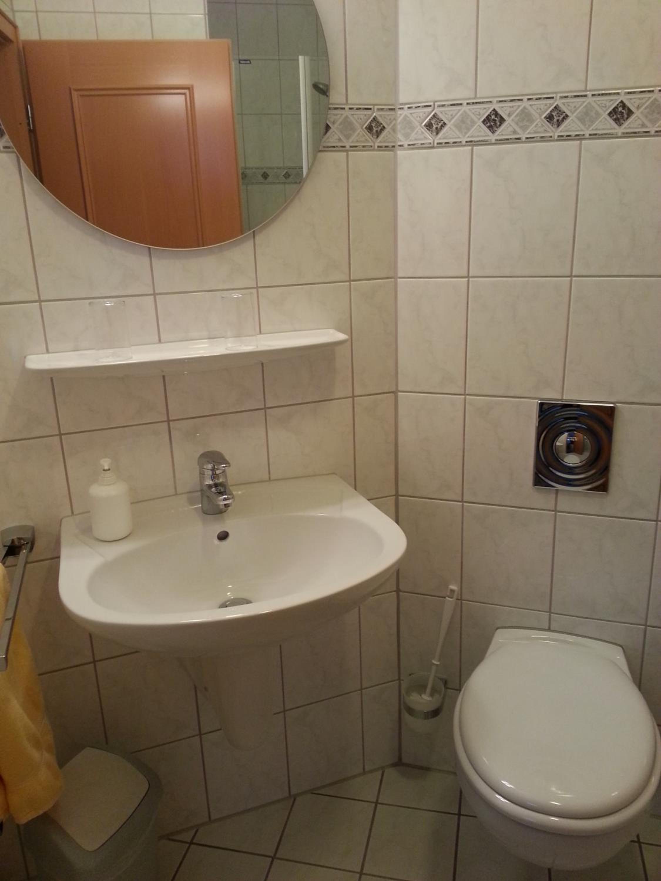 Double or Twin Room photo 3