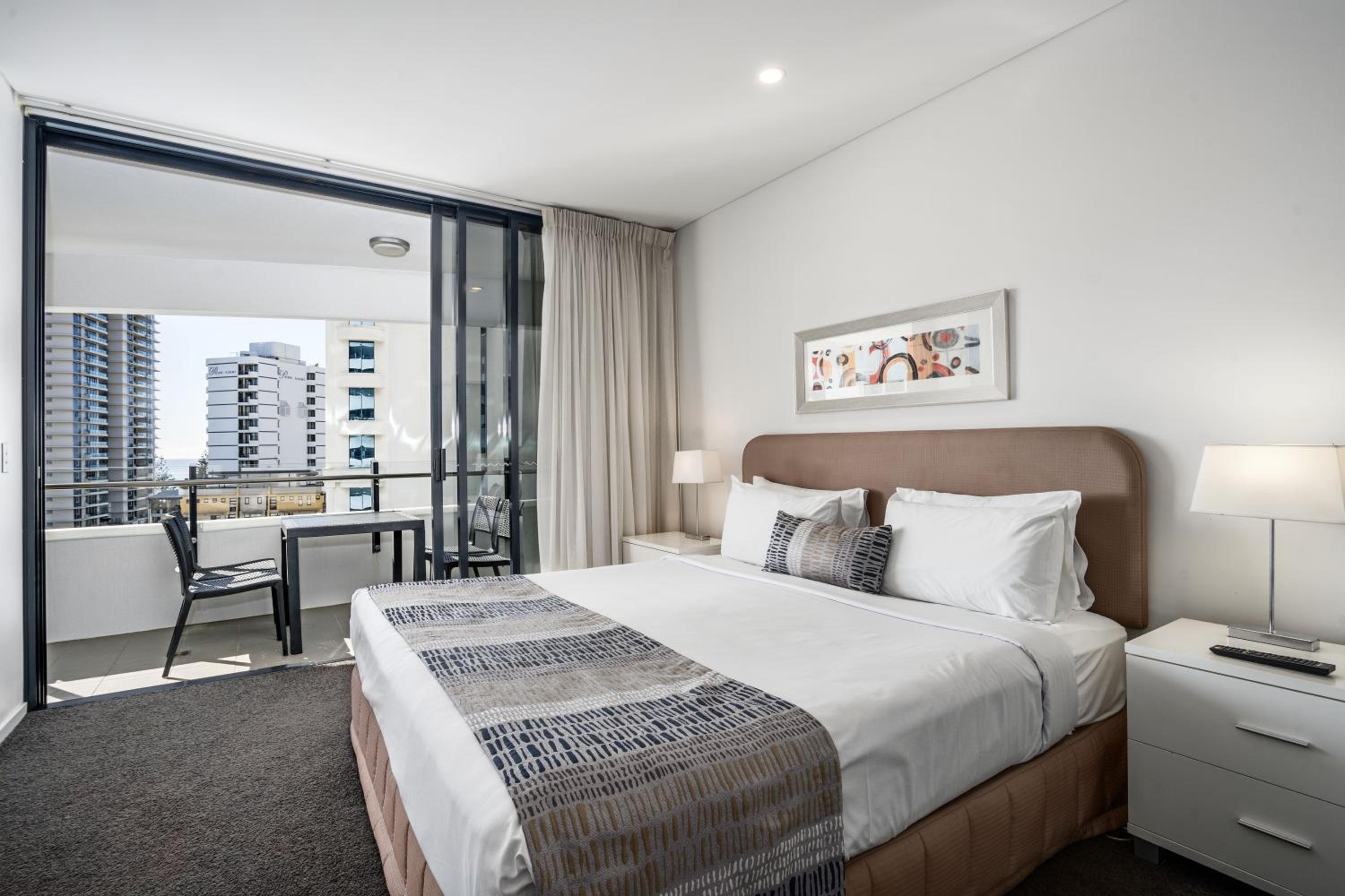 One-Bedroom Apartment - Photo 10