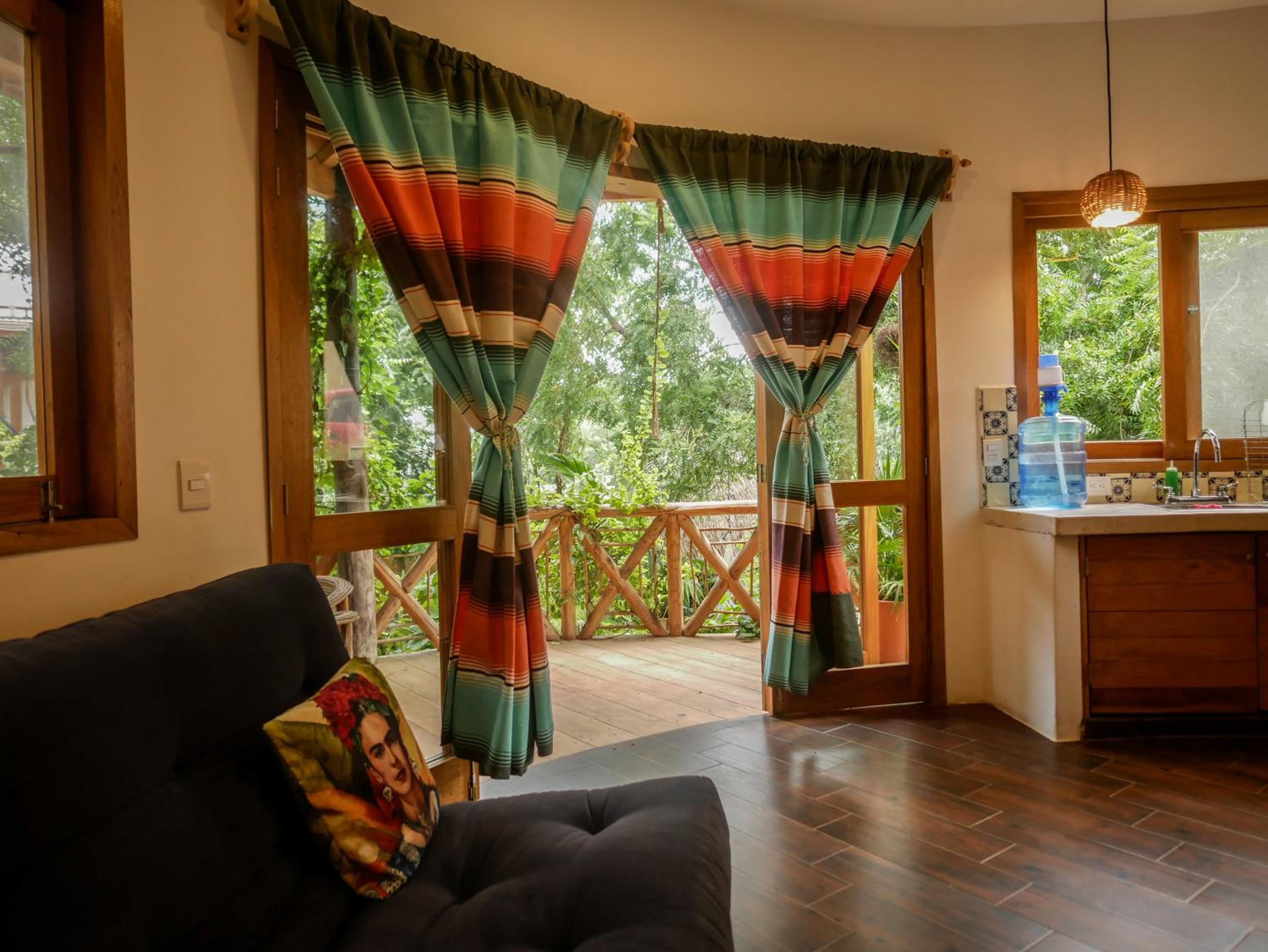 Bungalow with Garden View
