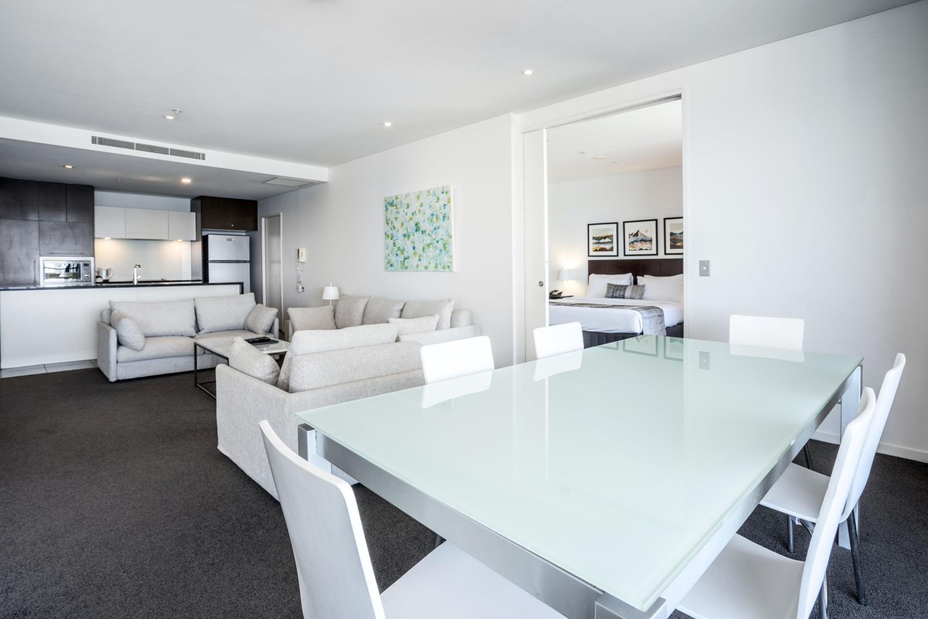 Two-Bedroom Water View Apartment - Photo 6