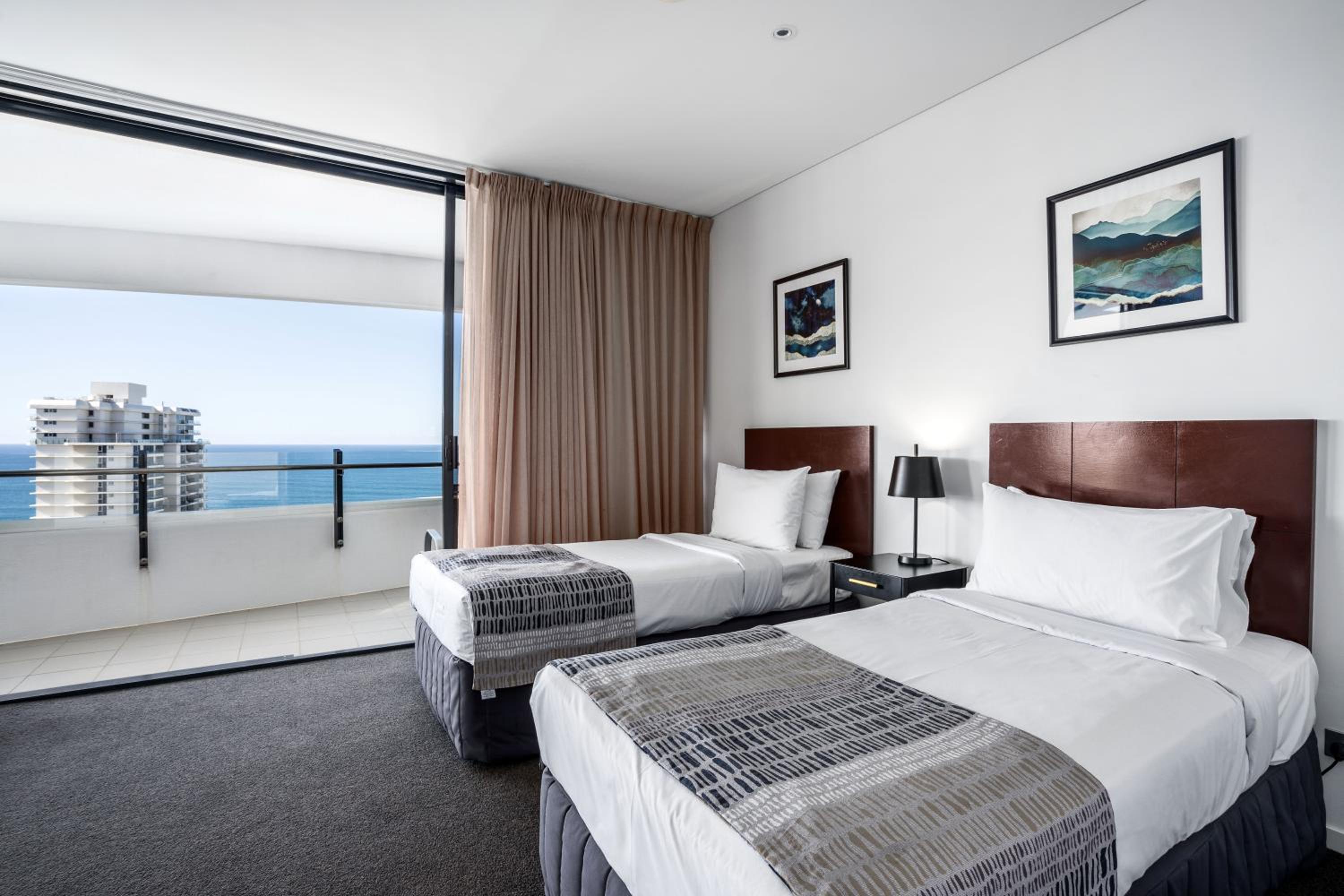Two-Bedroom Water View Apartment - Photo 2