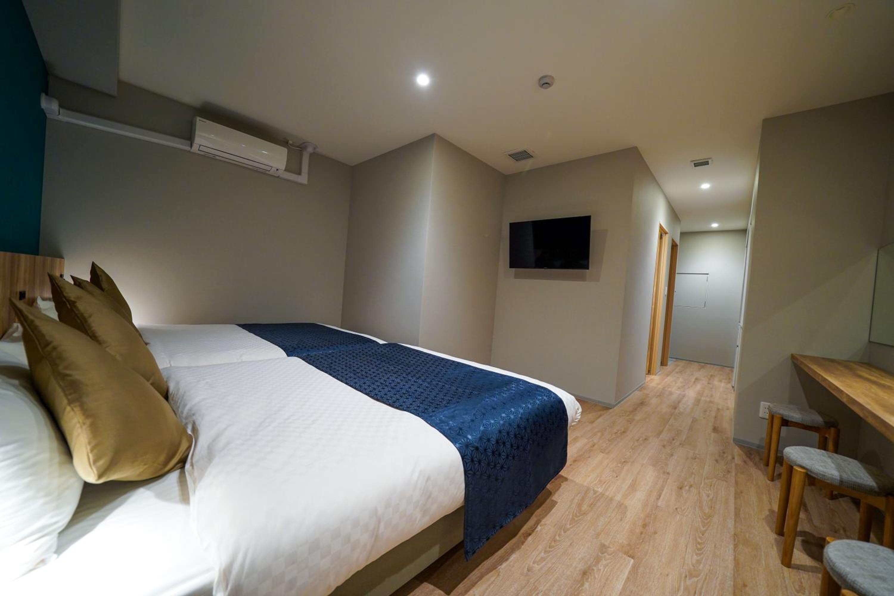 Deluxe Apartment