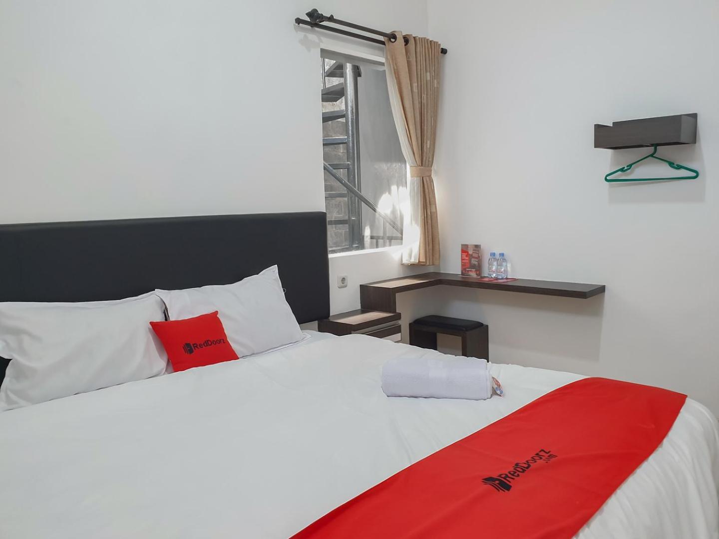 Double Room - Photo 5