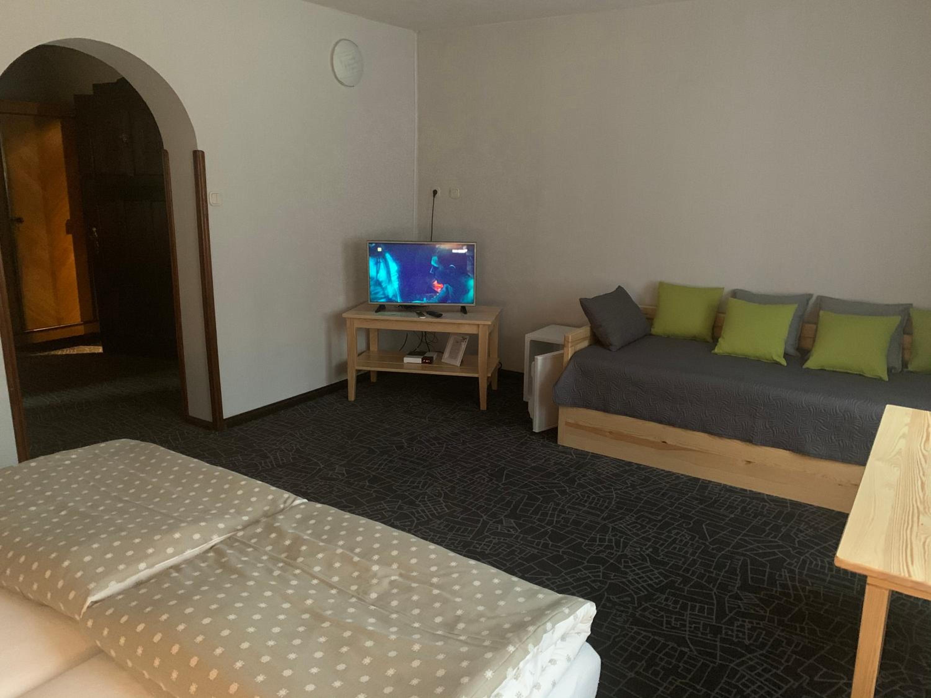 Double Room with Extra Bed - Photo 4