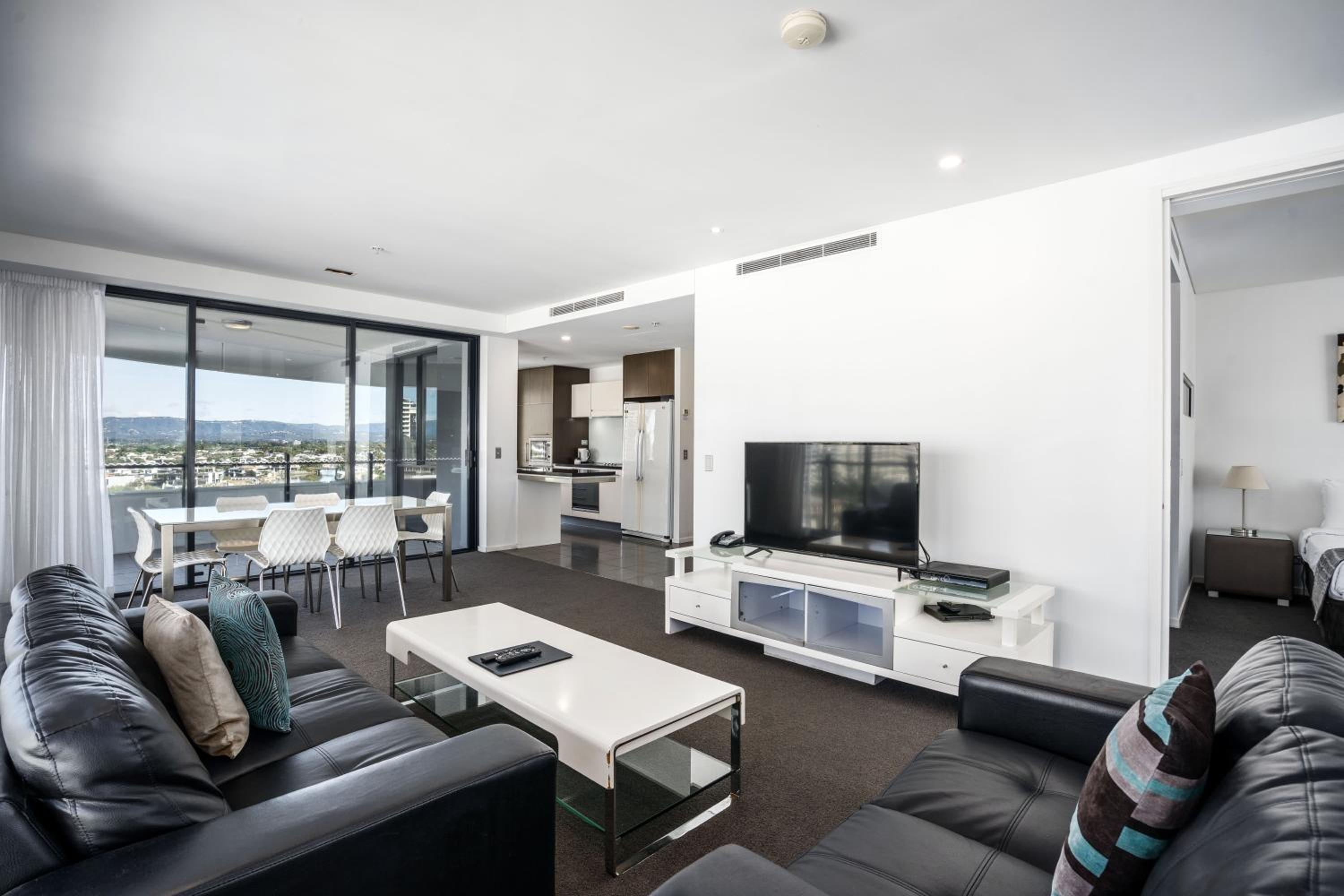 Two-Bedroom Apartment - Photo 16