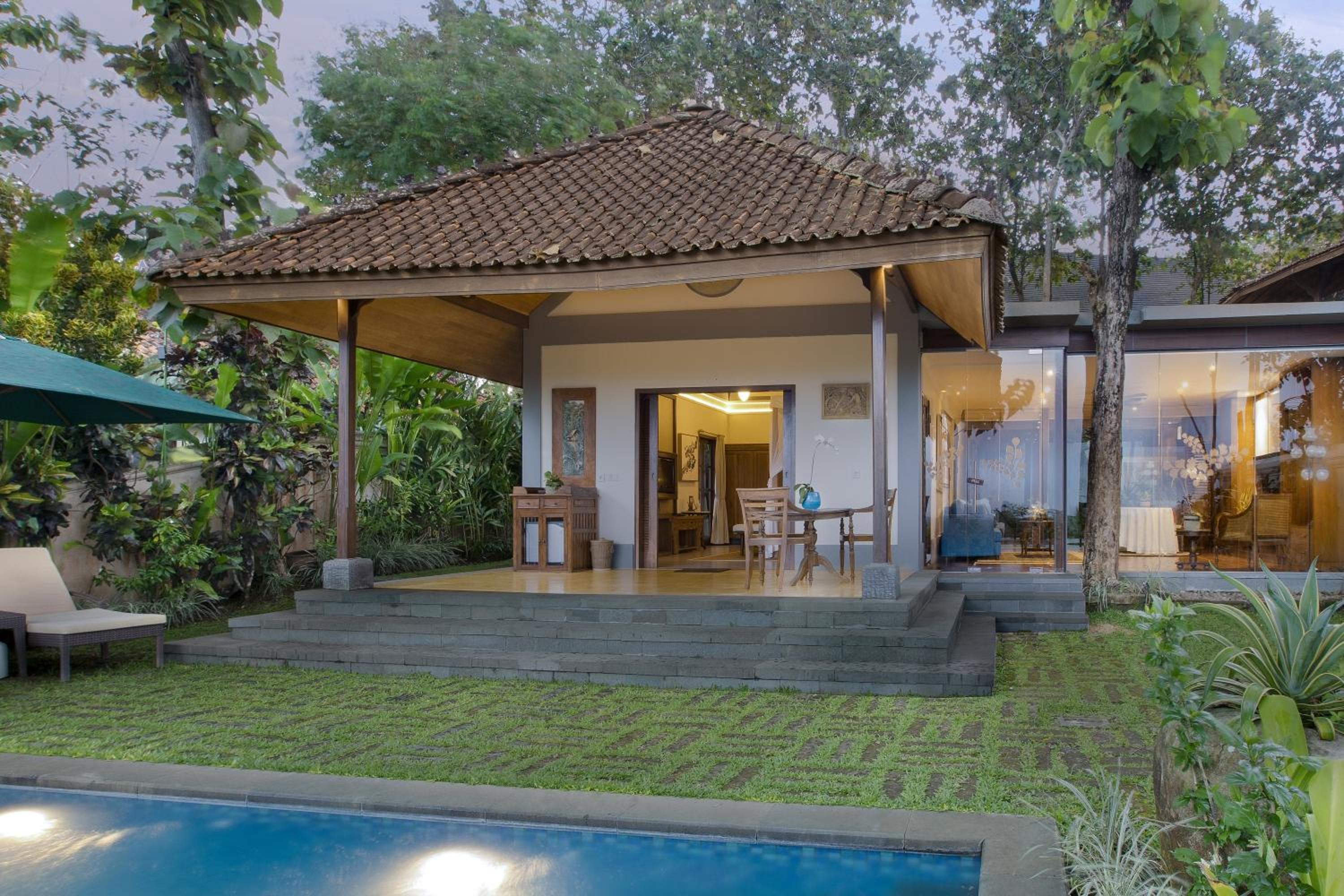 Borobudur View Pool Villa - Photo 6