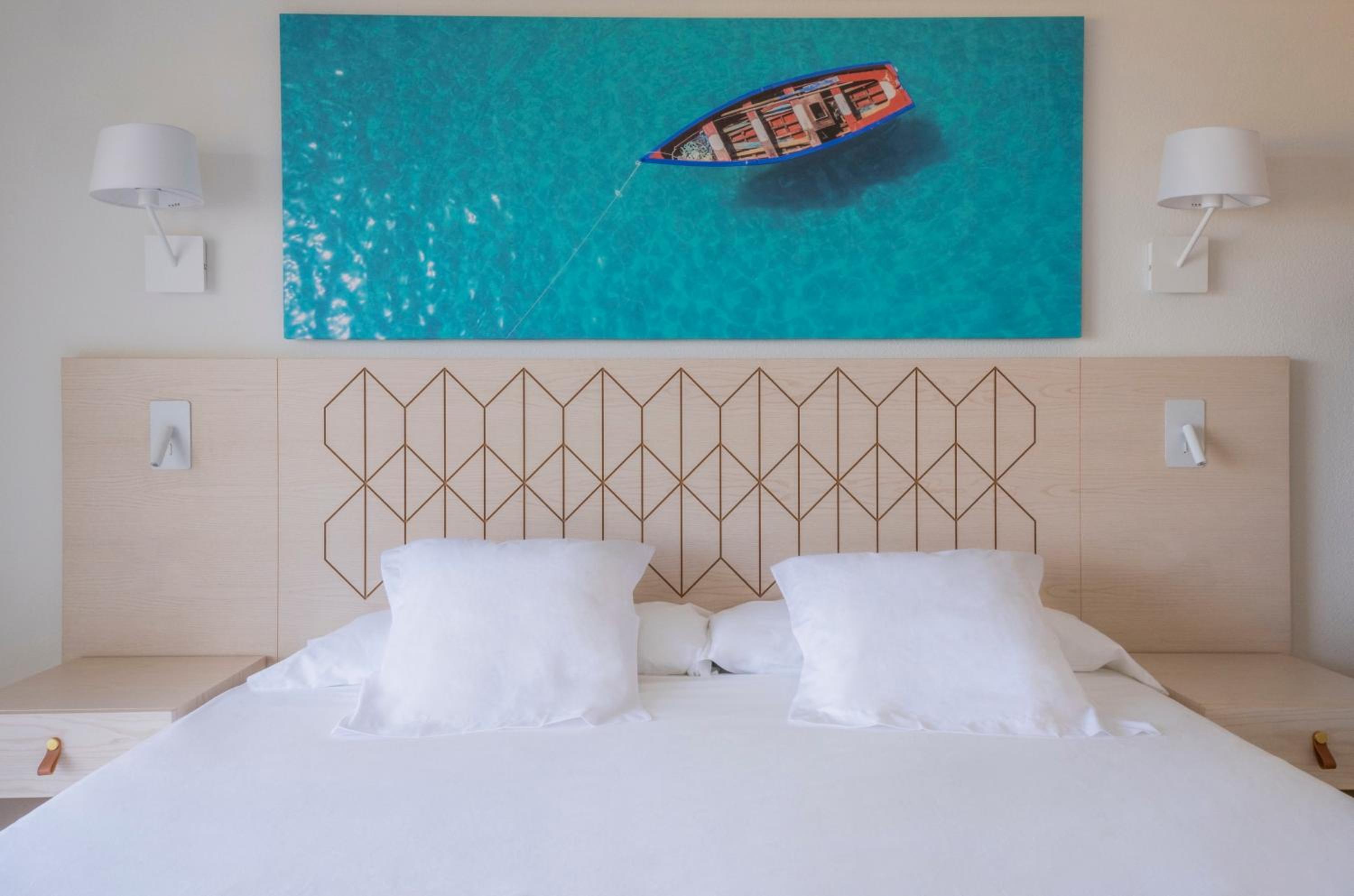 Junior Suite with Sea View - Photo 5
