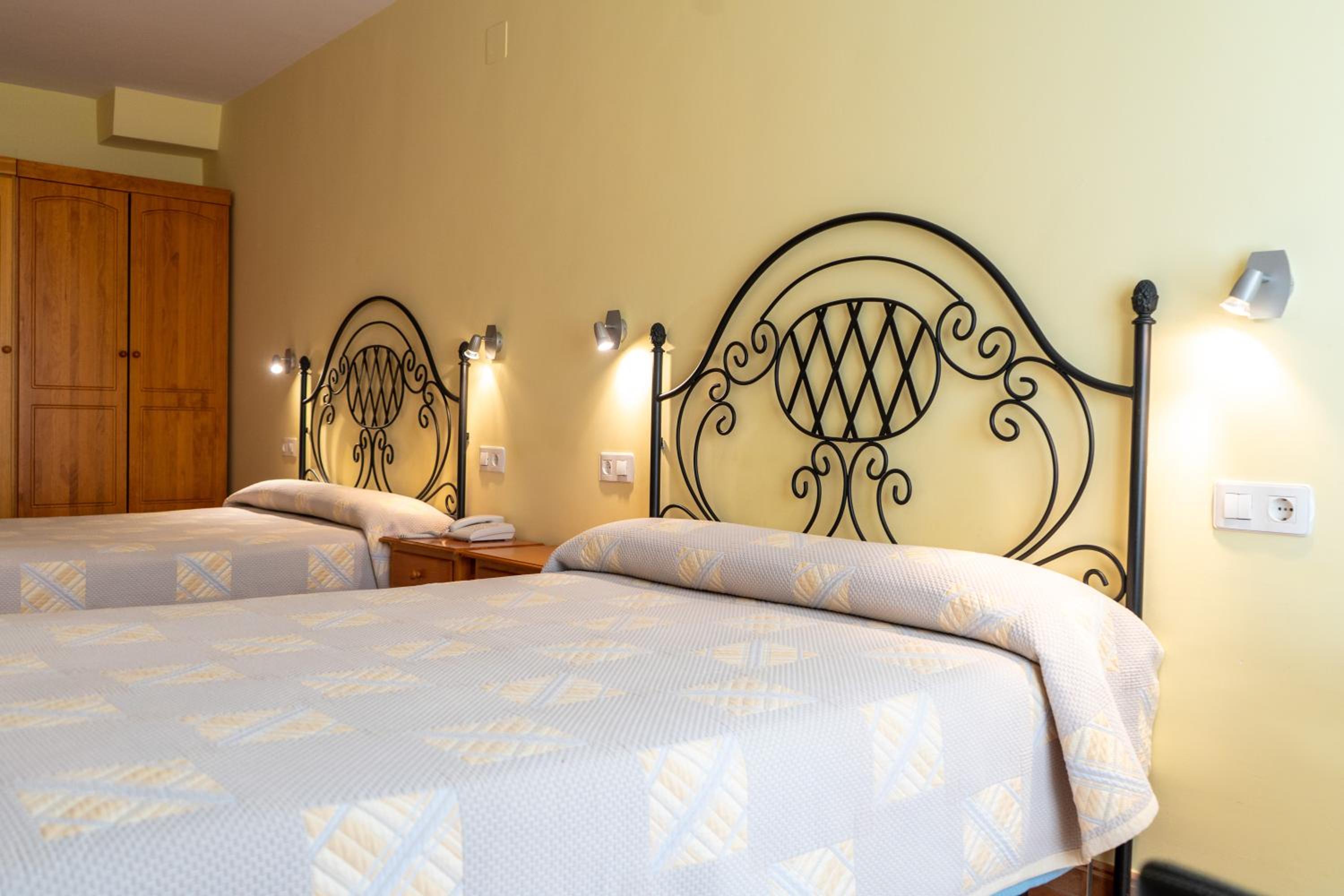 Habitación Familiar (2 Adultos + 2 Niños)