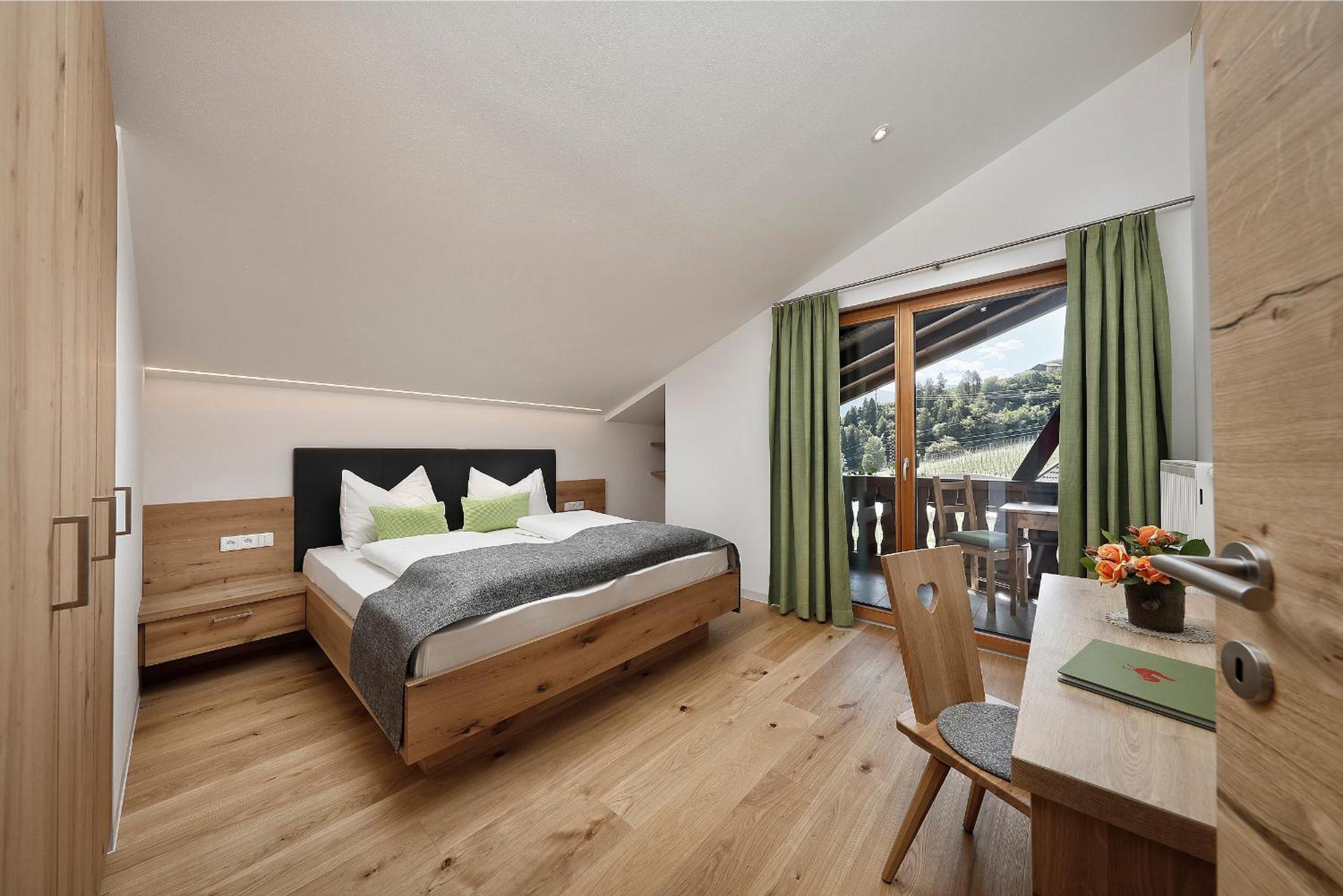 Suite with Balcony photo 2