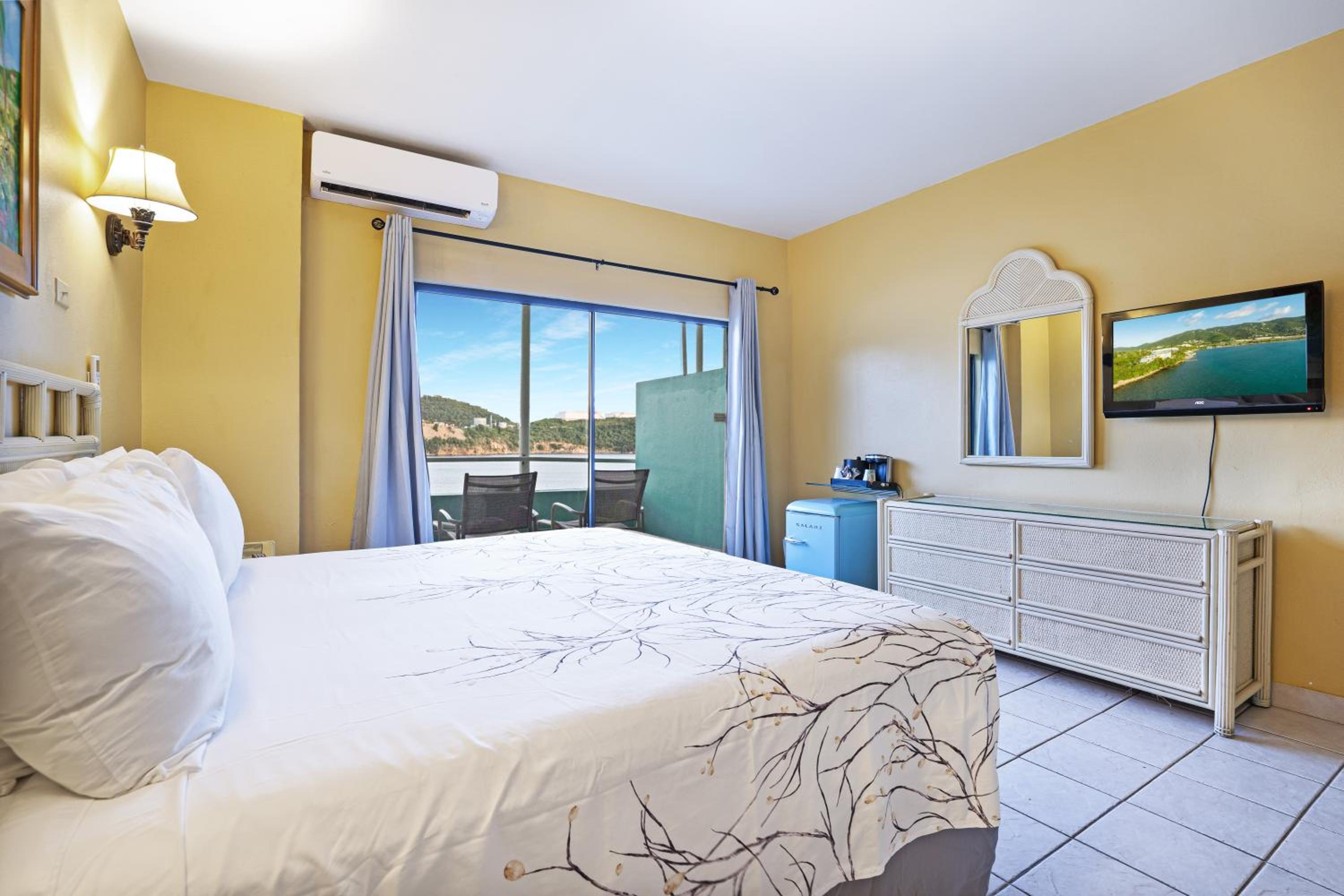 Ocean View Villa King Bed