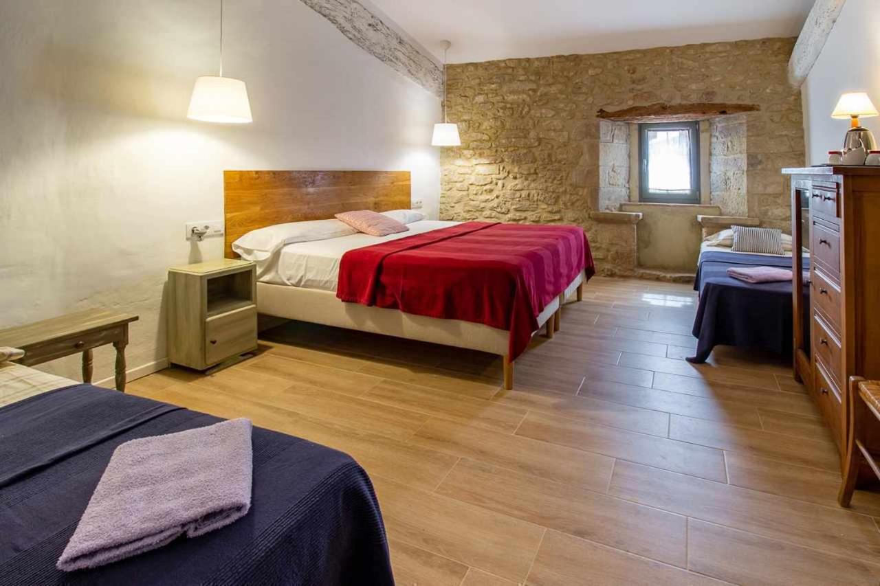 Double Room with Extra Bed photo 3