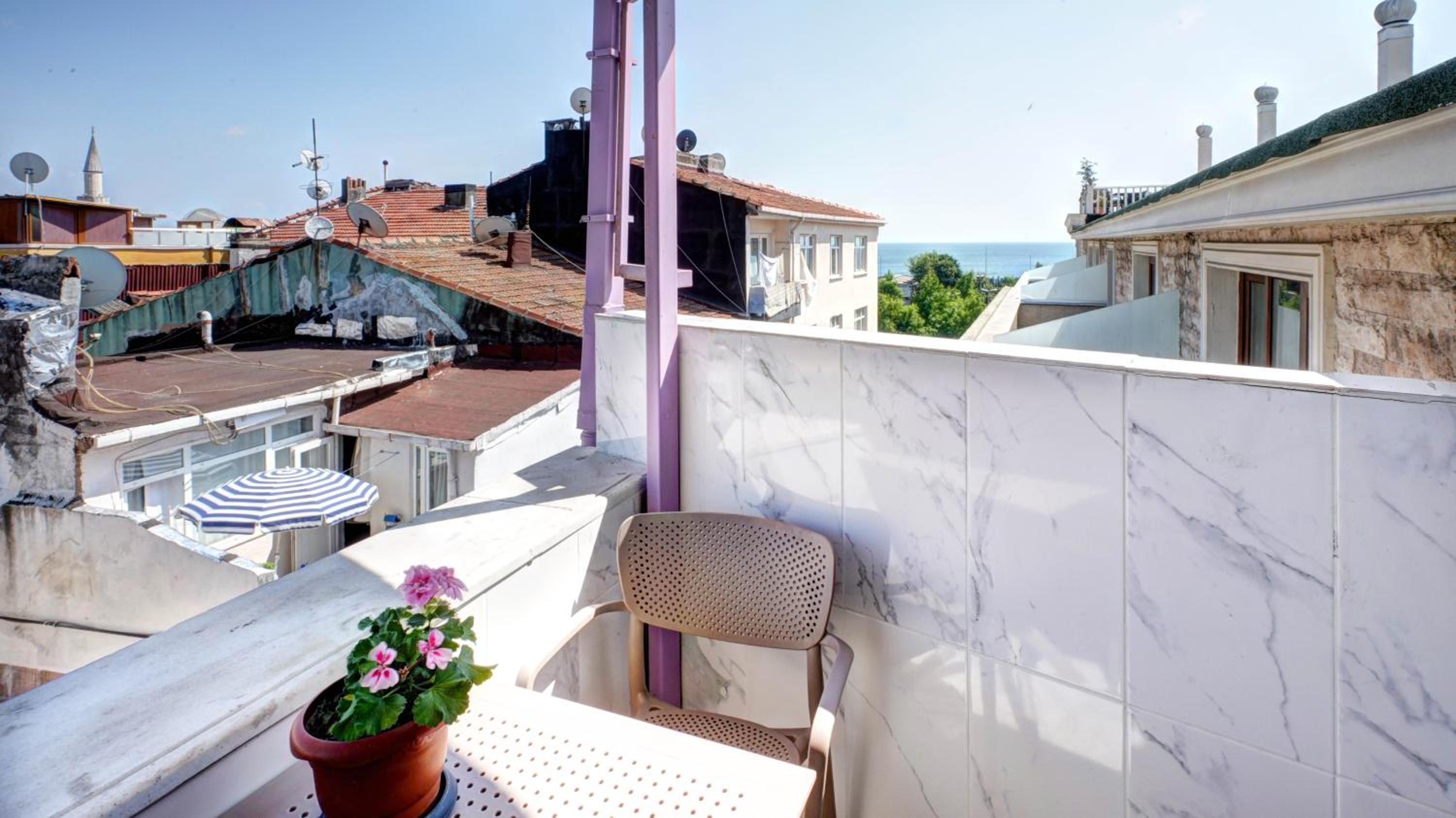 Apartment with Sea View photo 3