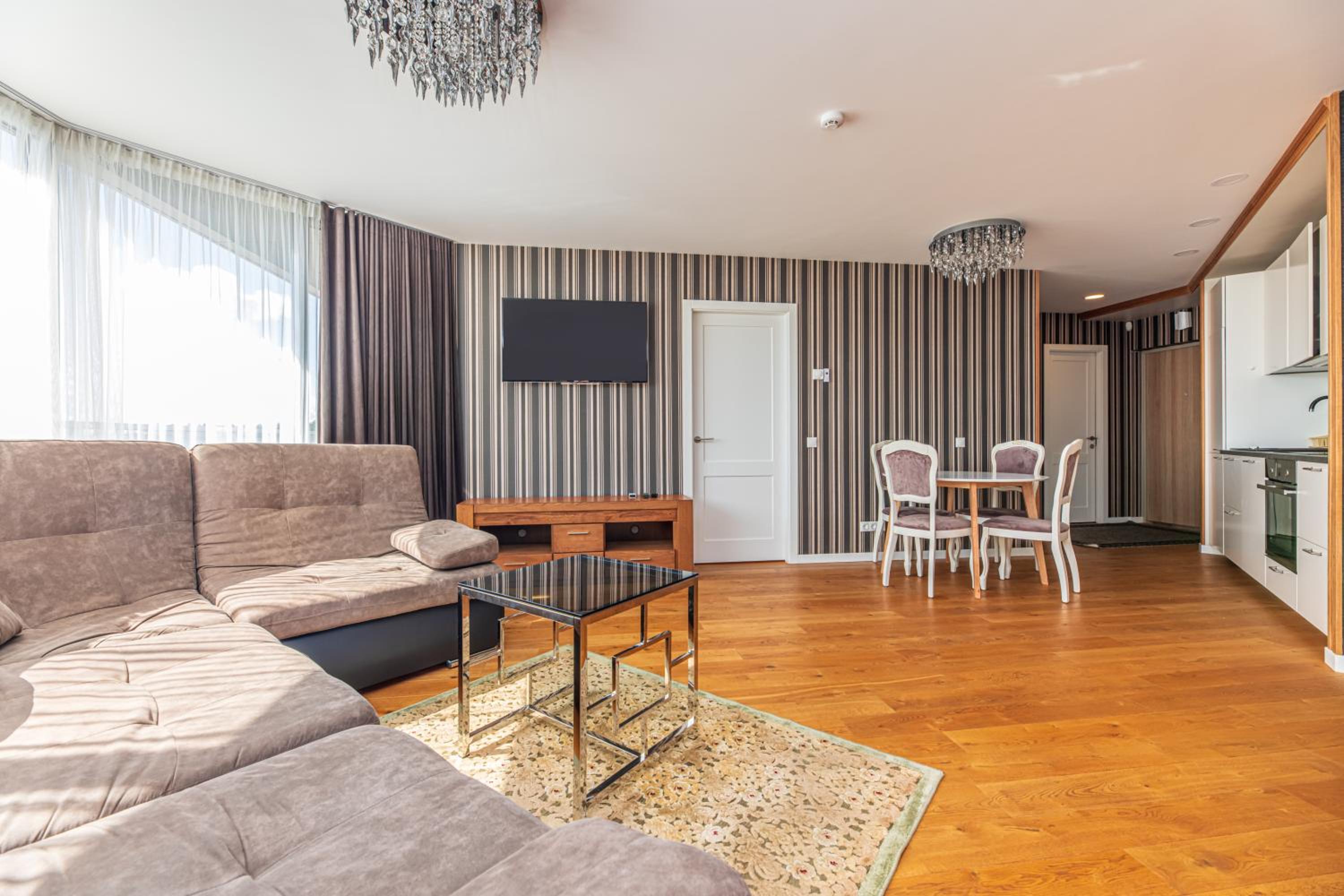 Apartment - Photo 27