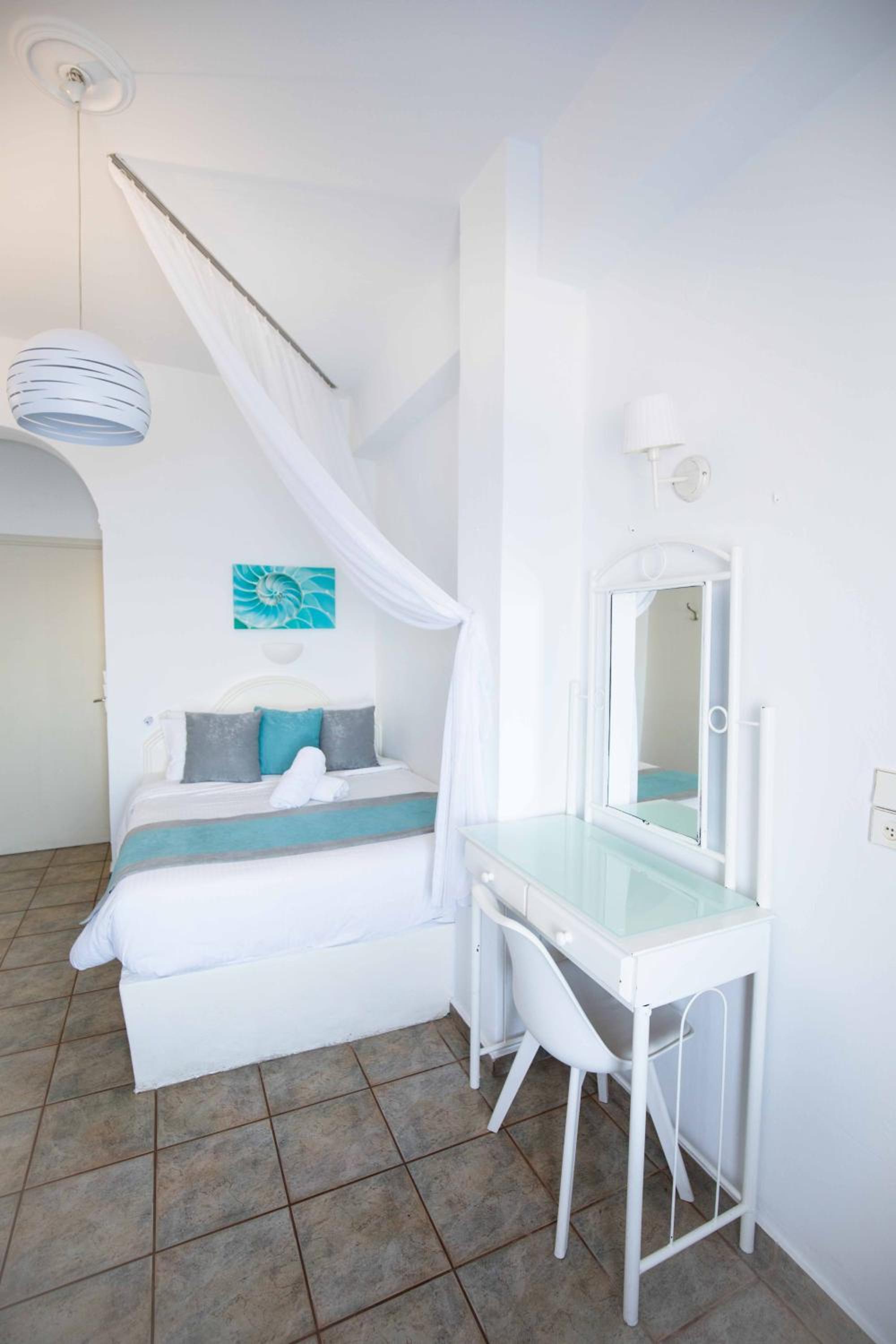 Double Room with Panoramic View - Photo 6