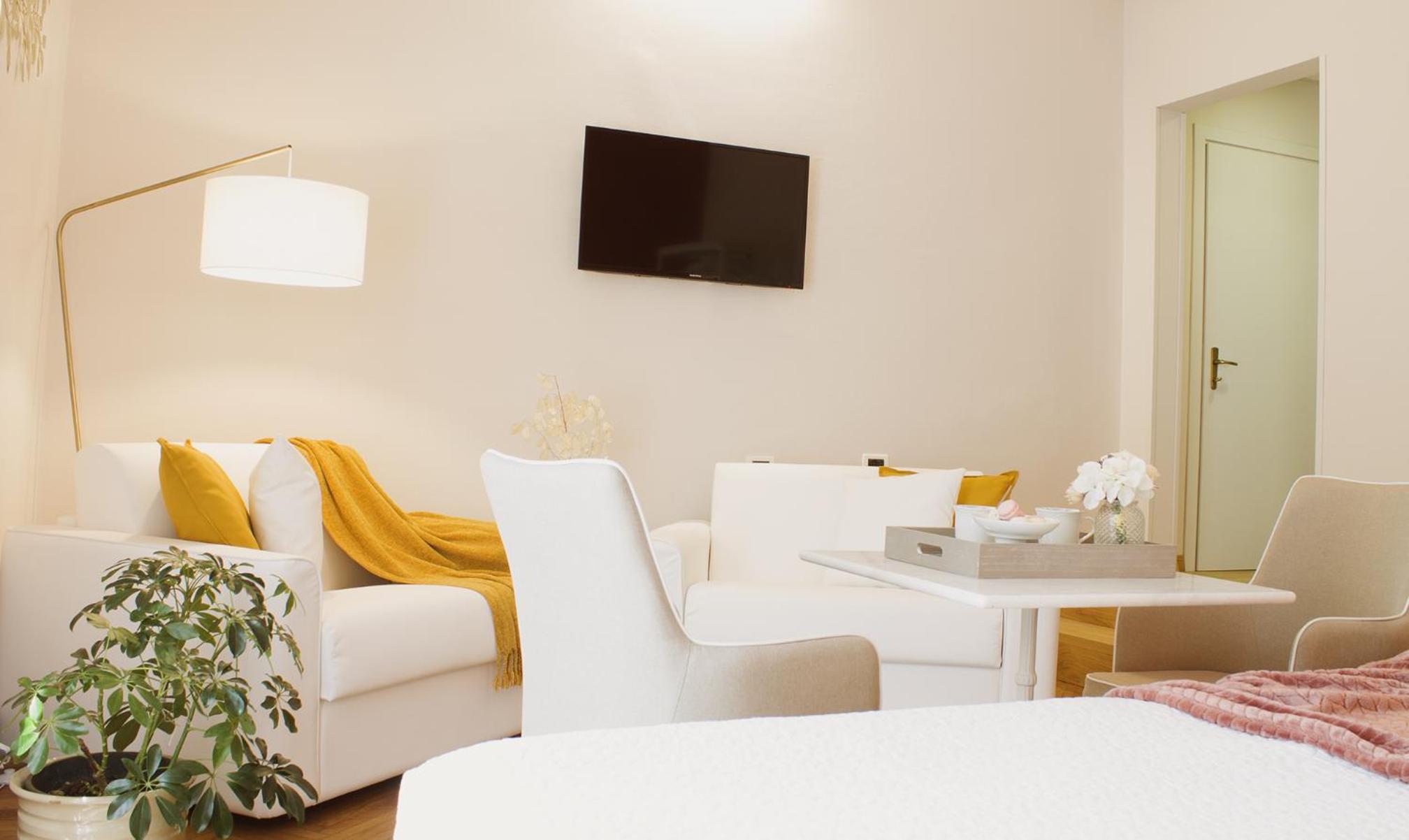 Triple Room with Balcony photo 2