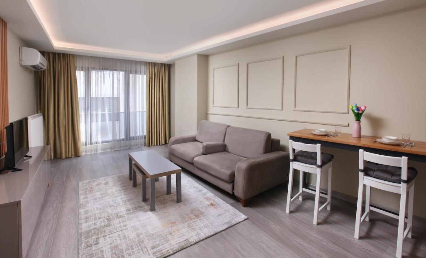 Queen Suite photo 1