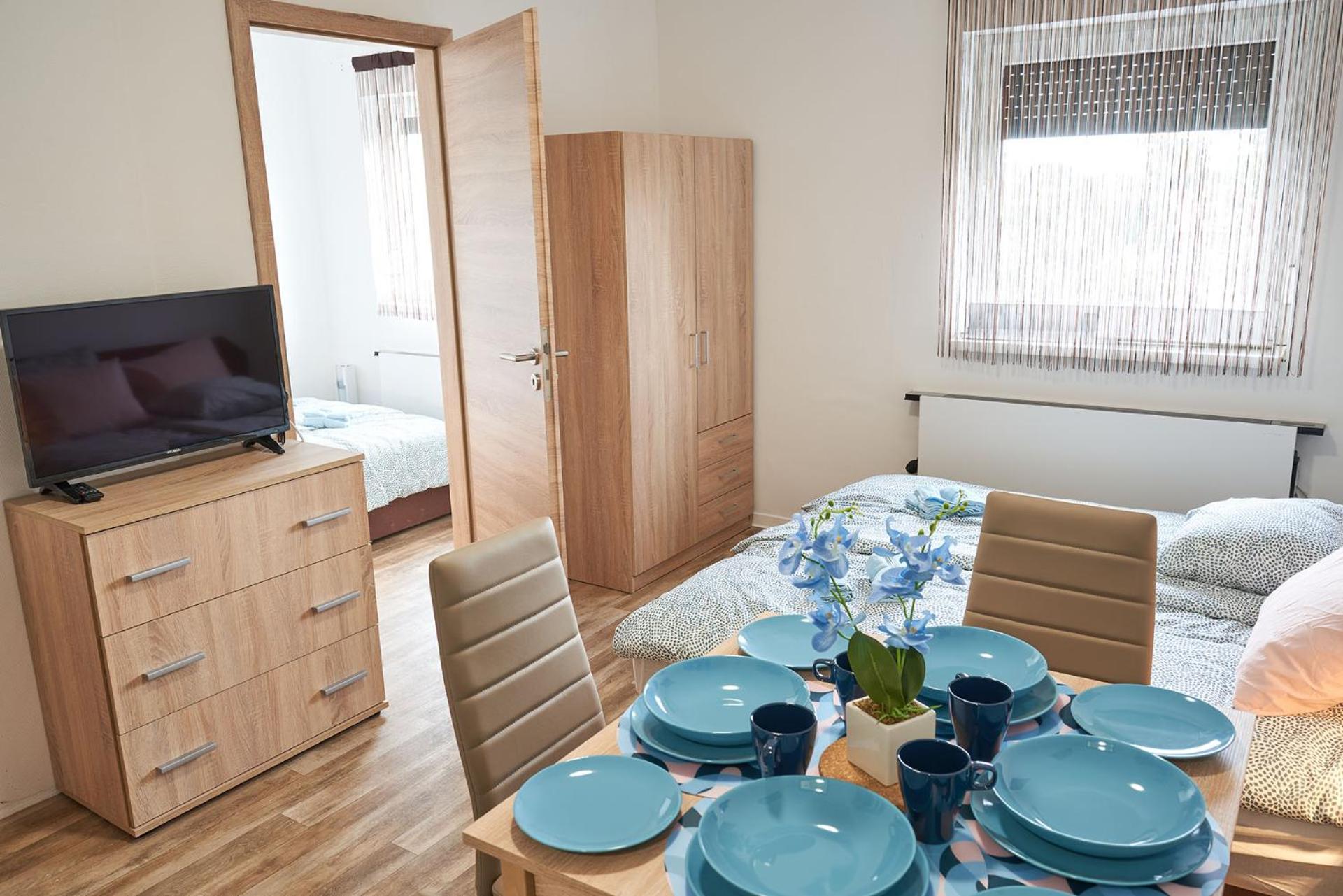 One-Bedroom Apartment