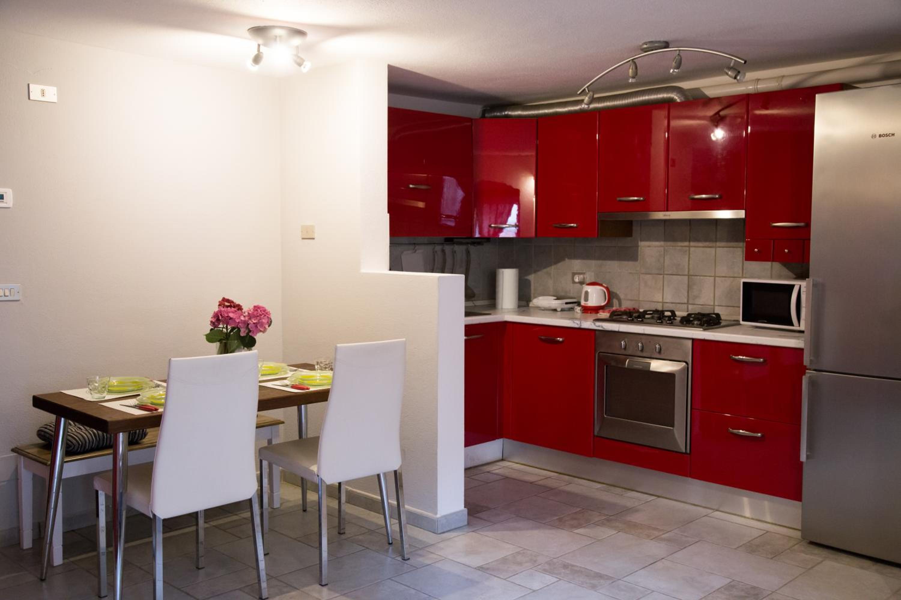 One-Bedroom Apartment - Photo 36