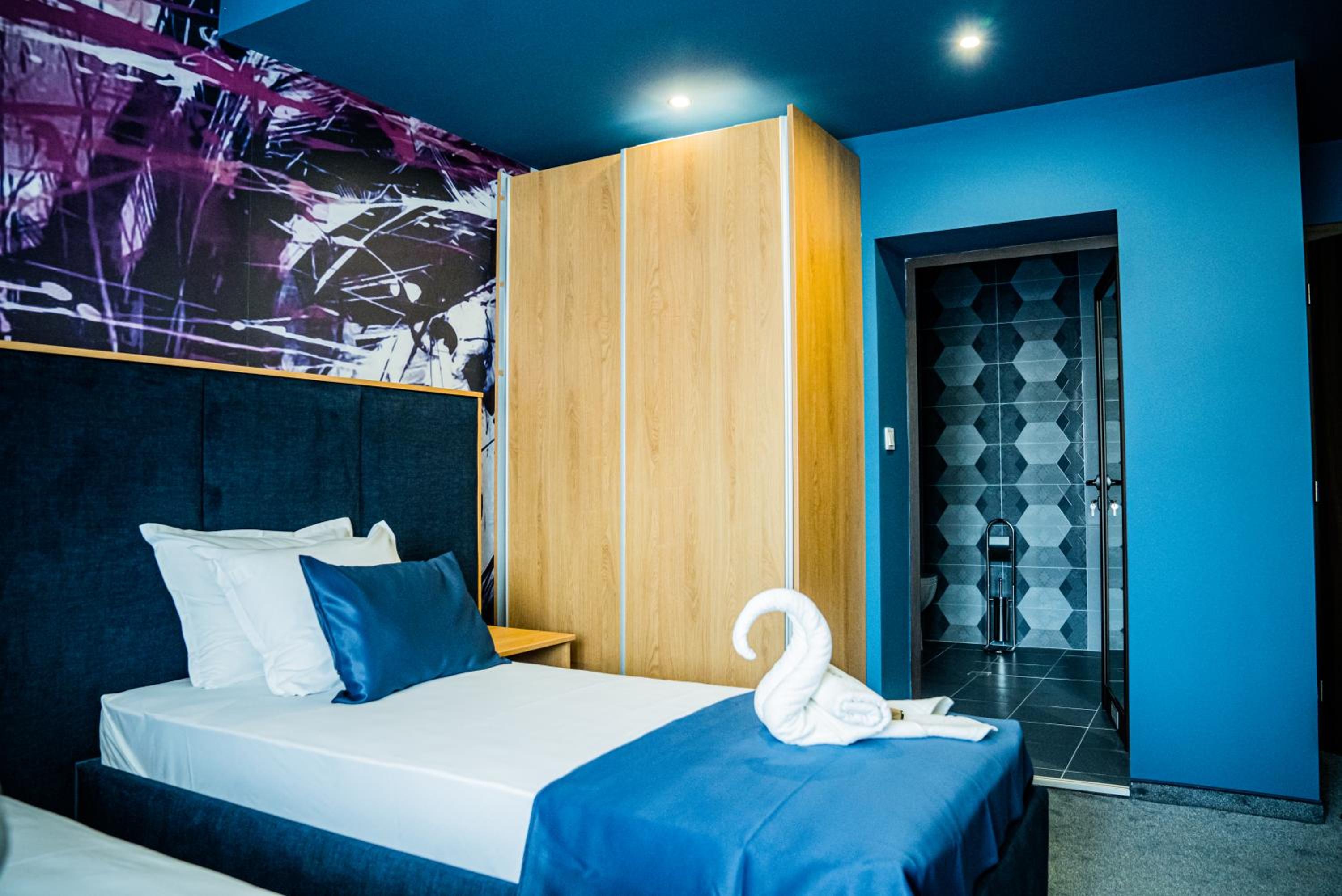 Single Room with Terrace