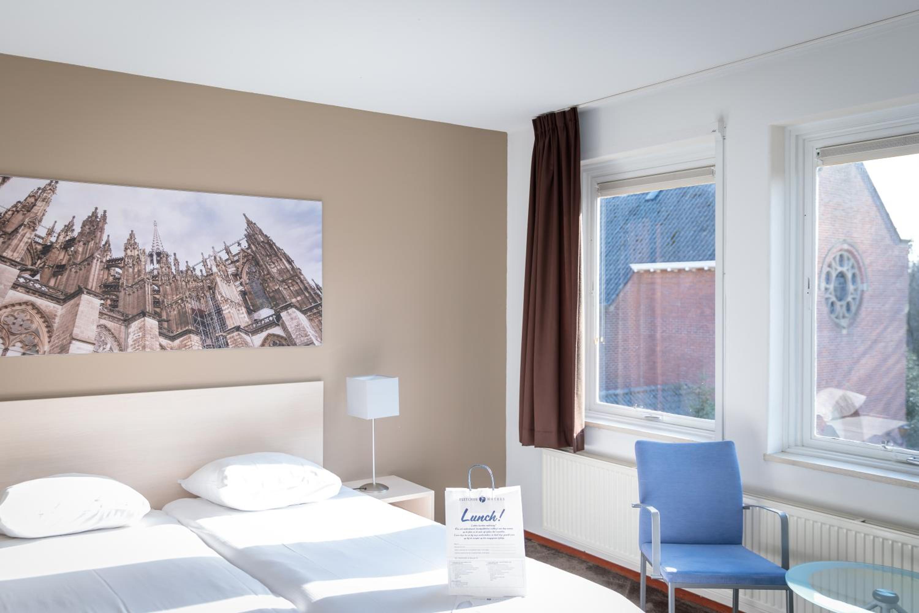Spacious Comfort Double Room - Photo 3