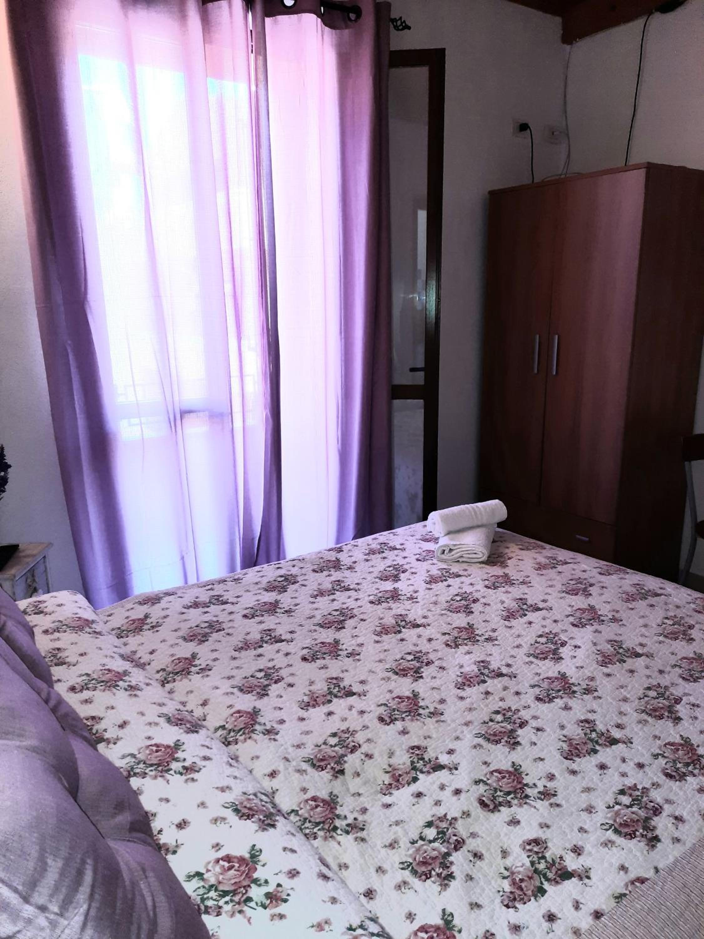 Deluxe Double Room with Balcony and Sea View - Photo 9