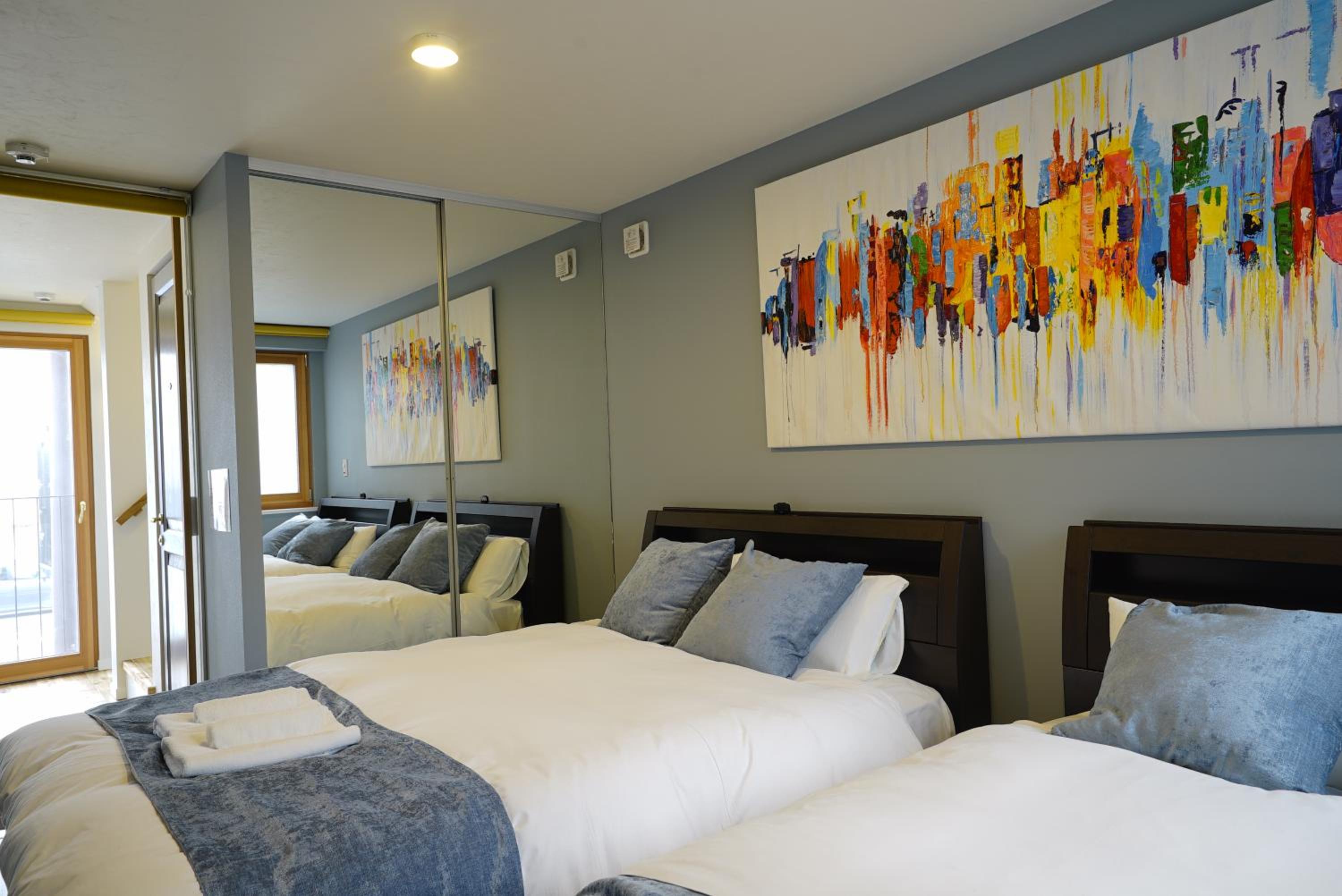 Three-Bedroom Villa photo 1