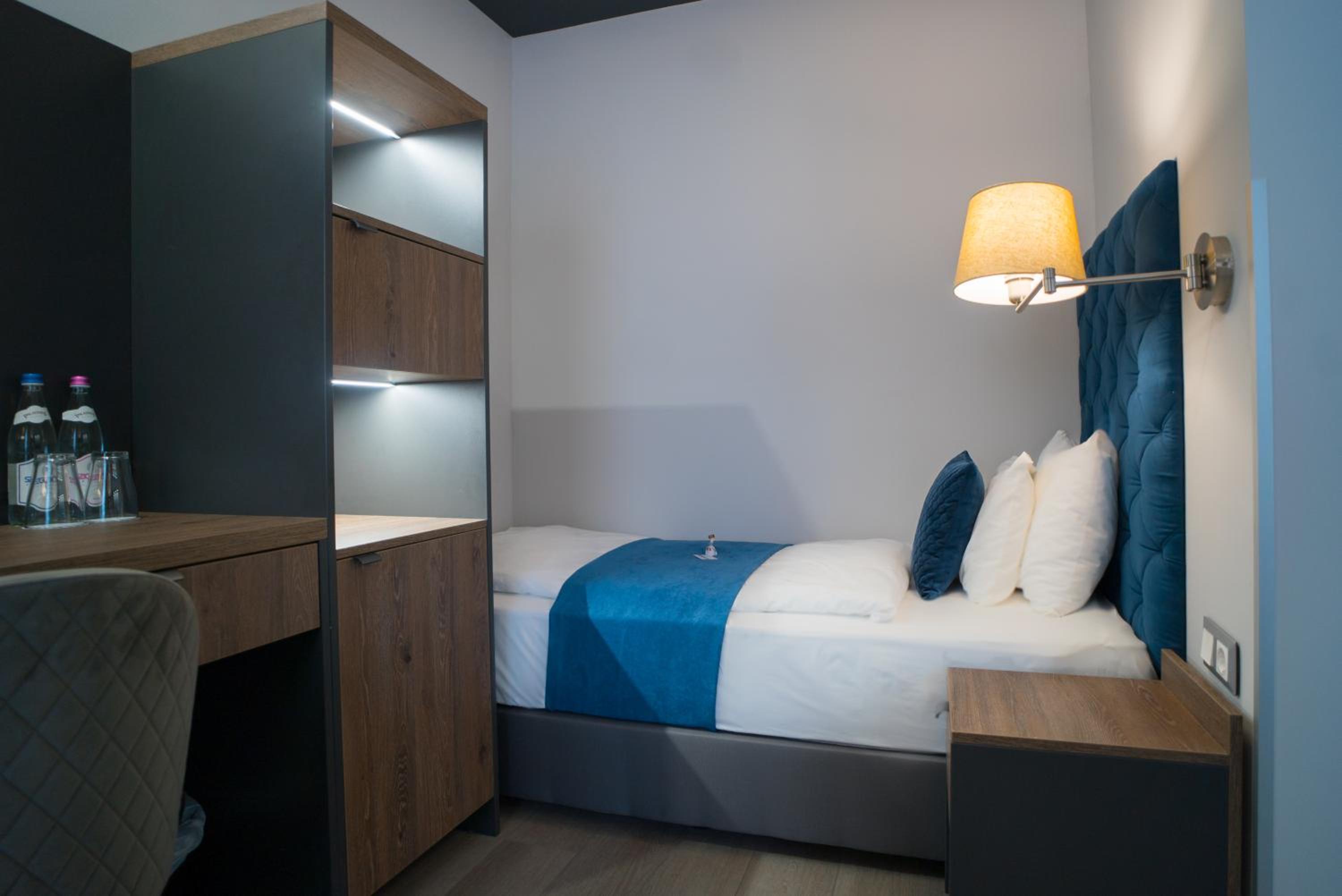 Quadruple Room - Photo 3