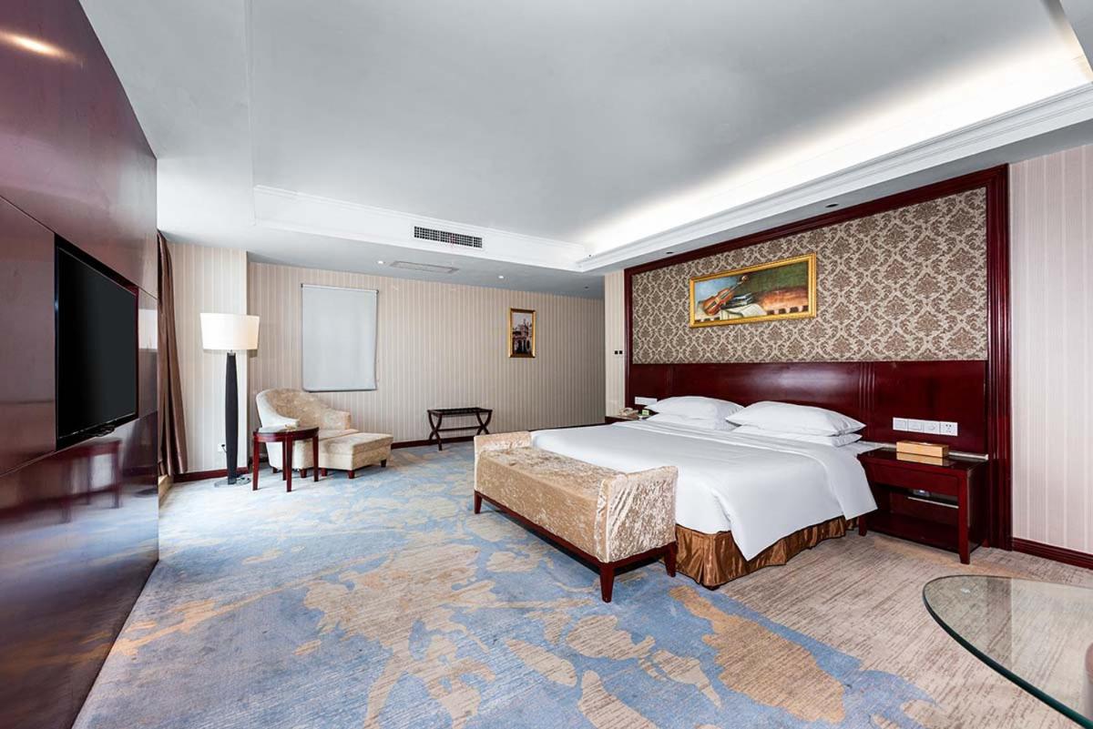 Excutive Suite photo 1